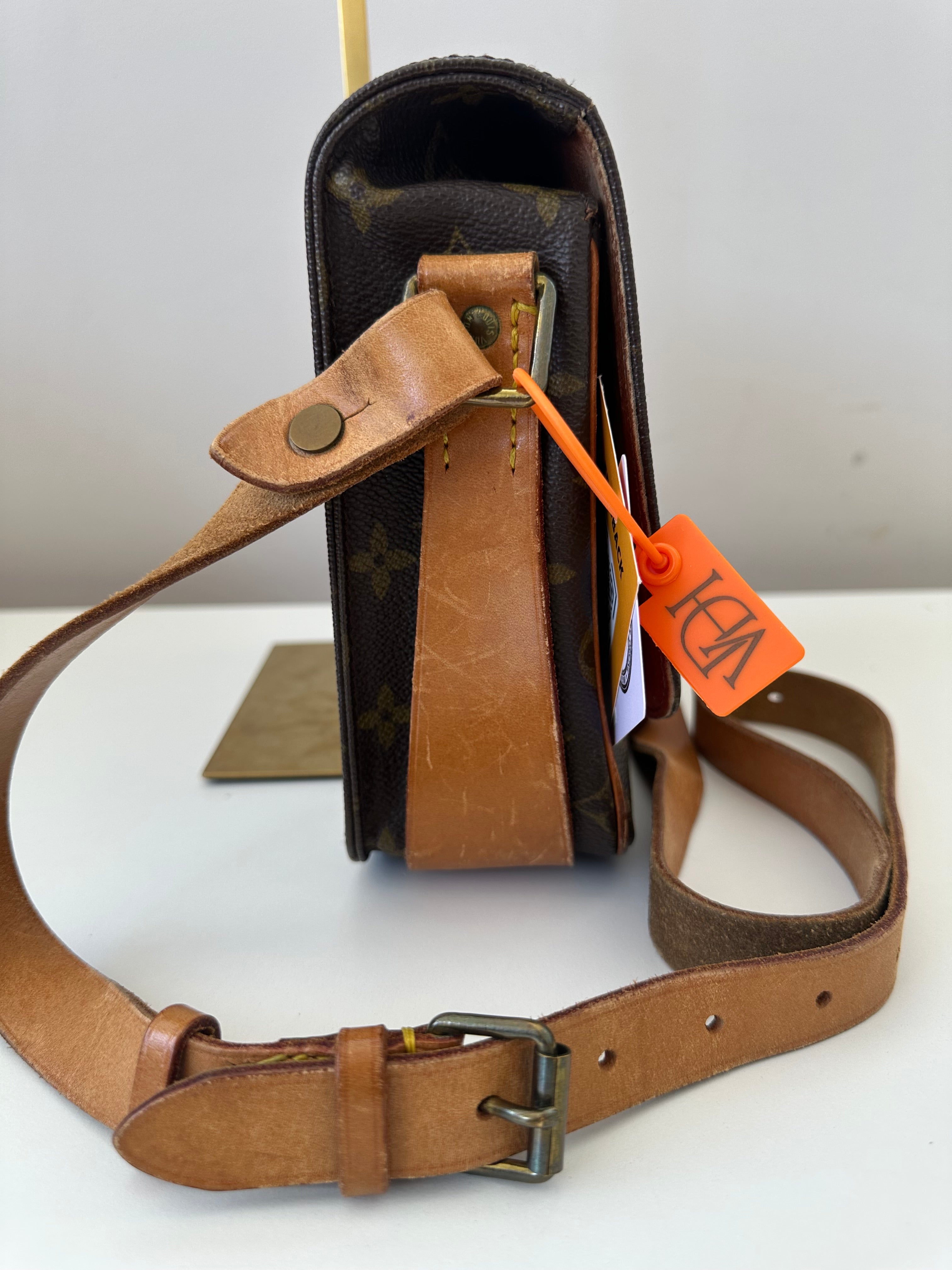 Louis Vuitton Cartouchiere MM