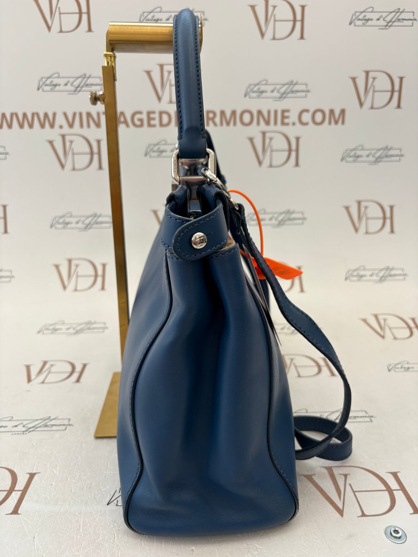 383480 - Fendi Peekaboo
