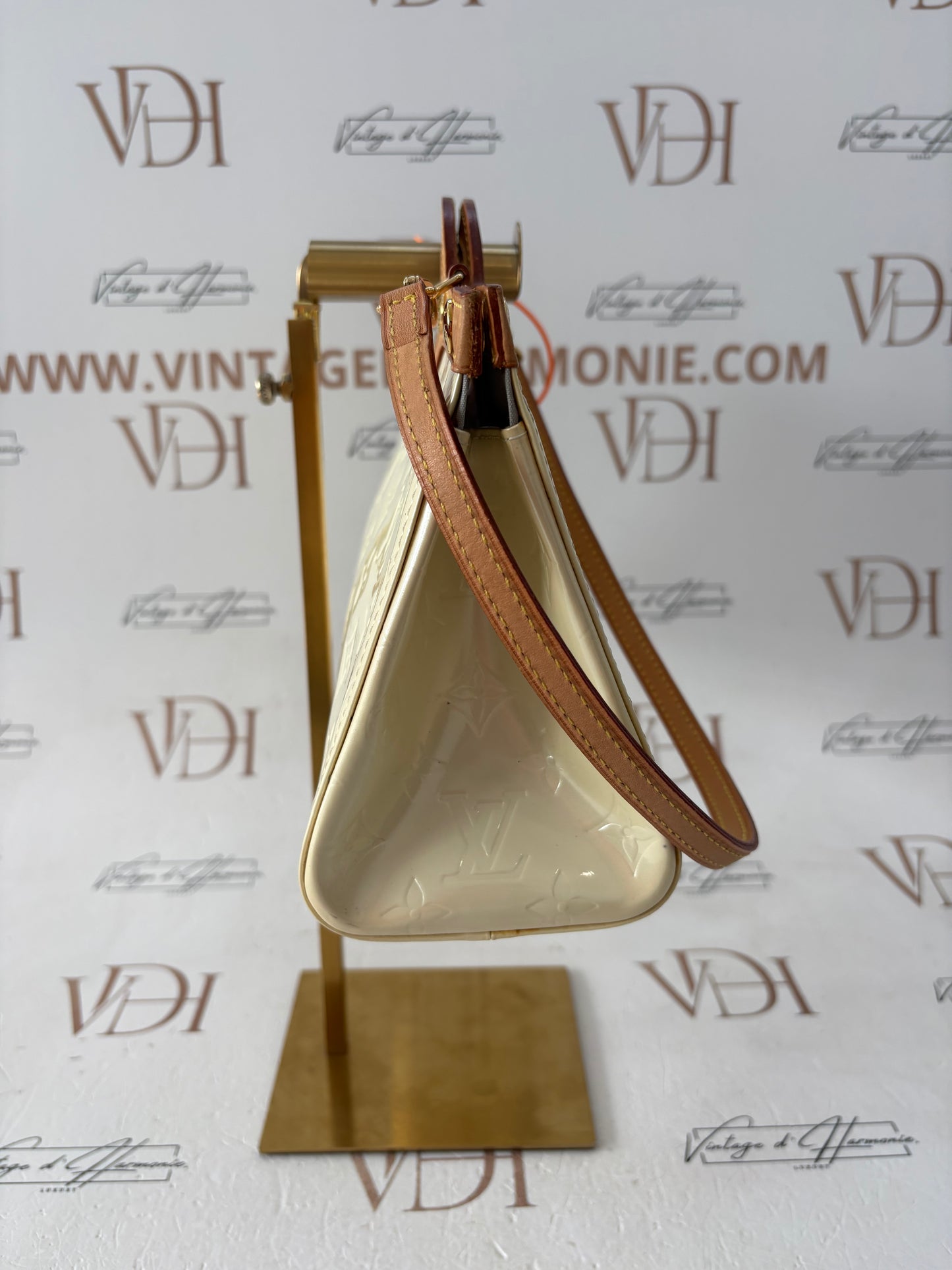 017333 - Louis Vuitton Vernis Roxbury Drive