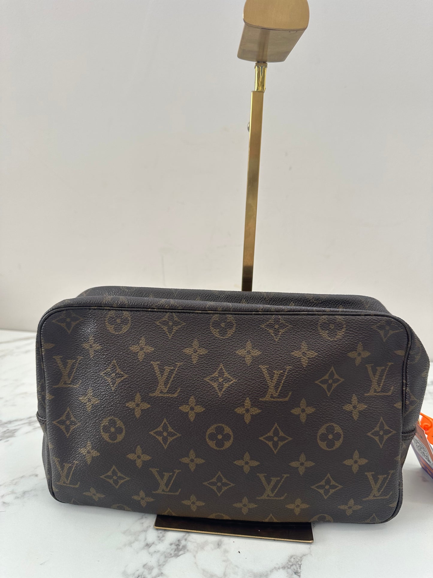 Louis Vuitton Trousse Toilette 28