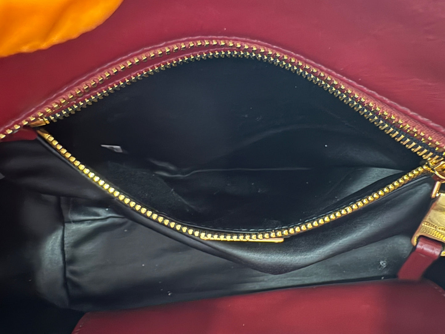 382809 - Miu Miu