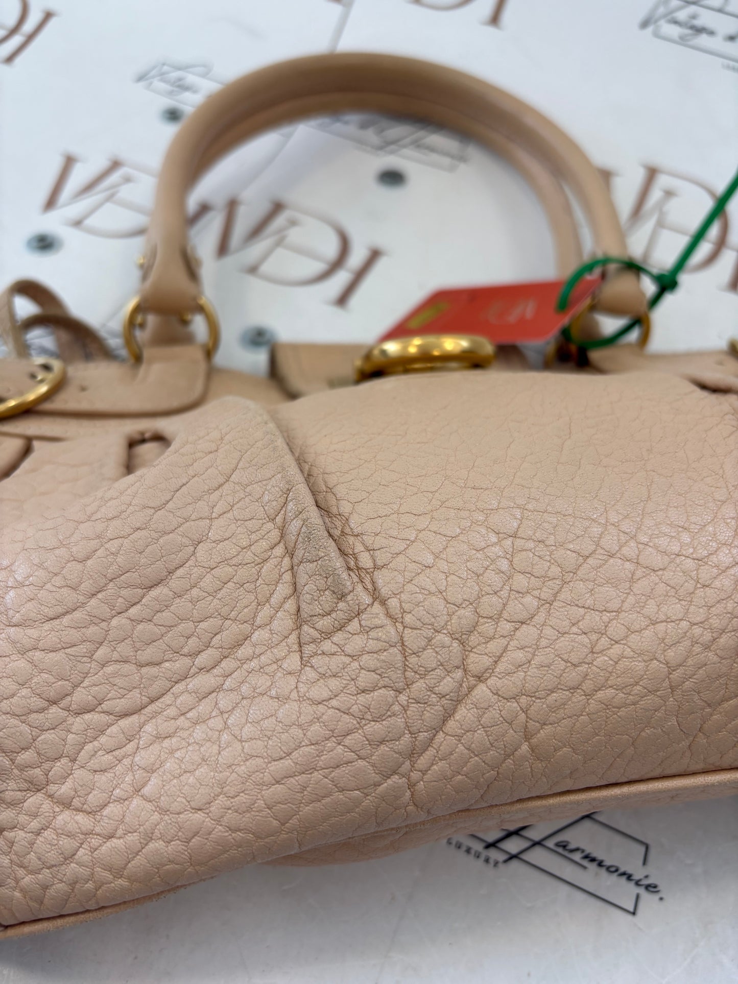 017241 - Salvatore Ferragamo Beige