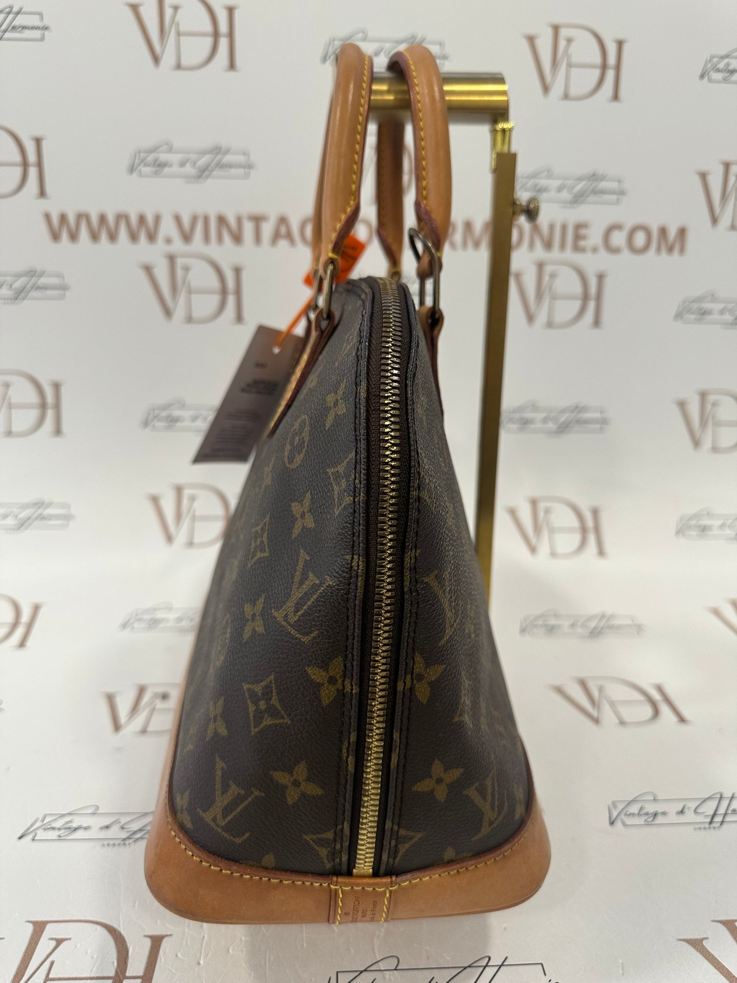 017917 - Louis Vuitton Alma