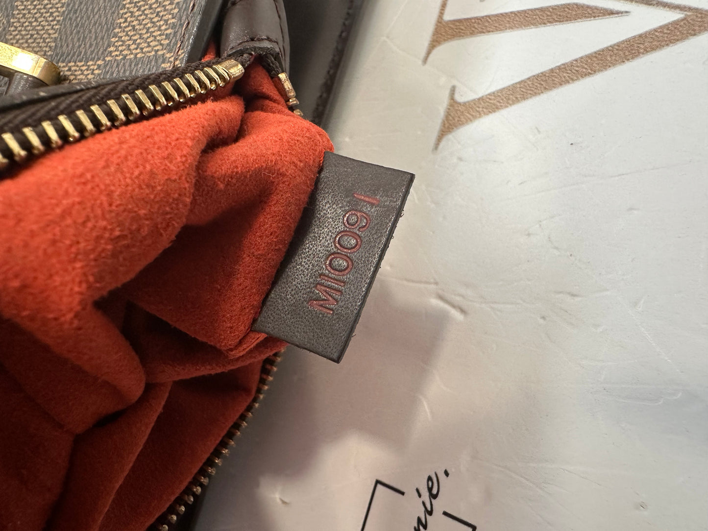 017828 - Louis Vuitton Damier Venice PM