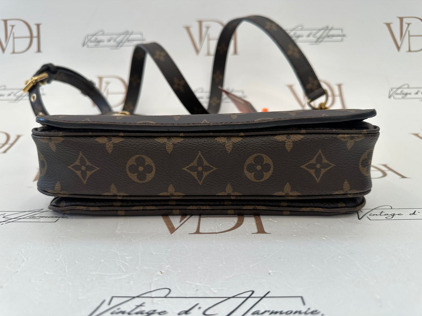 382659 - Louis Vuitton Metis