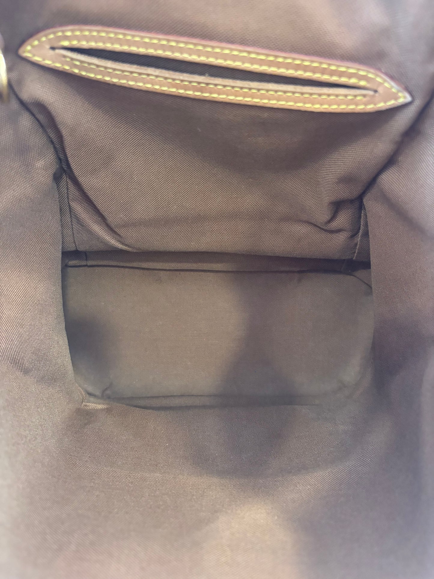 018375 - Louis Vuitton Montsouris MM