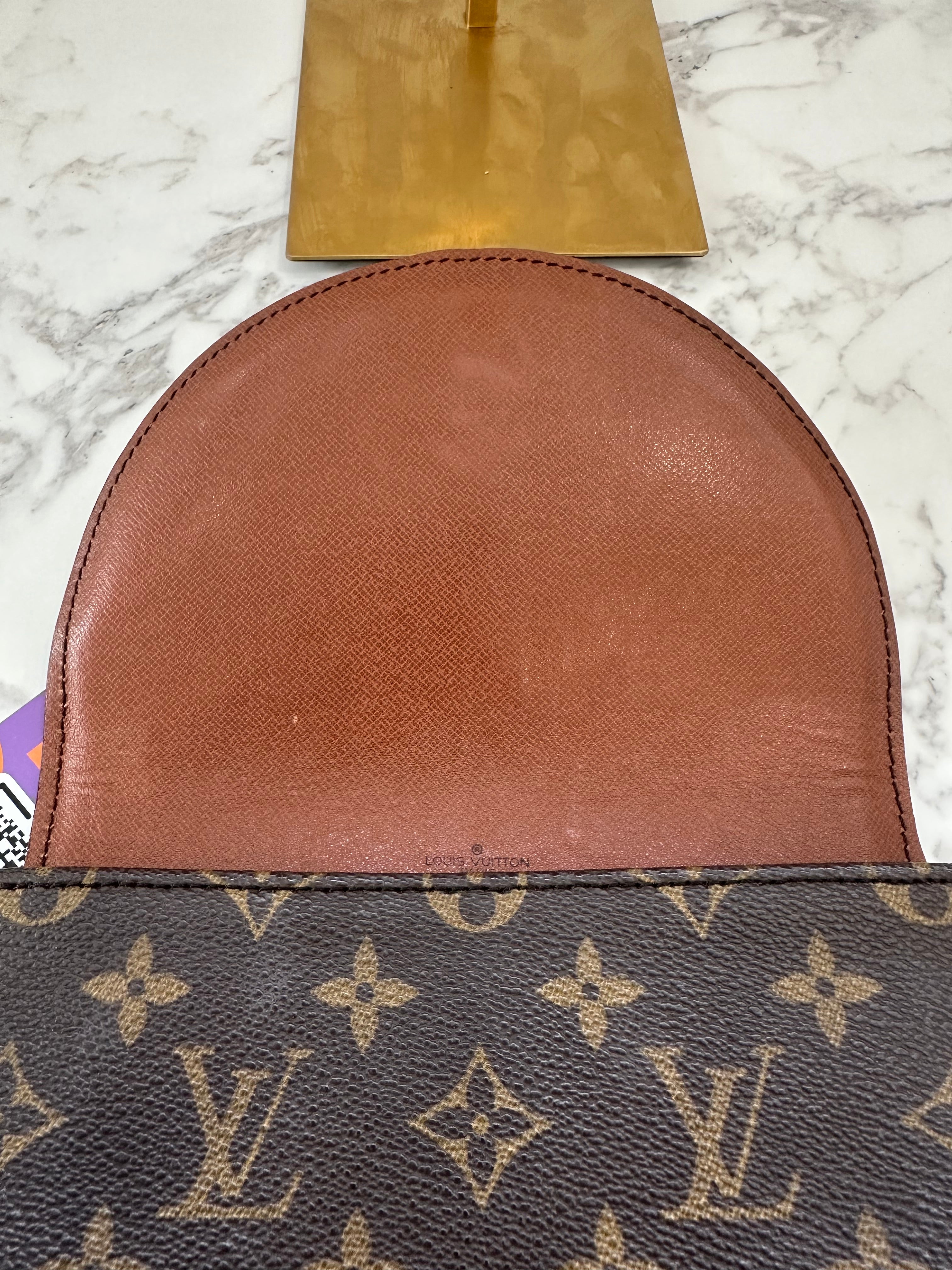 Louis Vuitton Chantilly PM