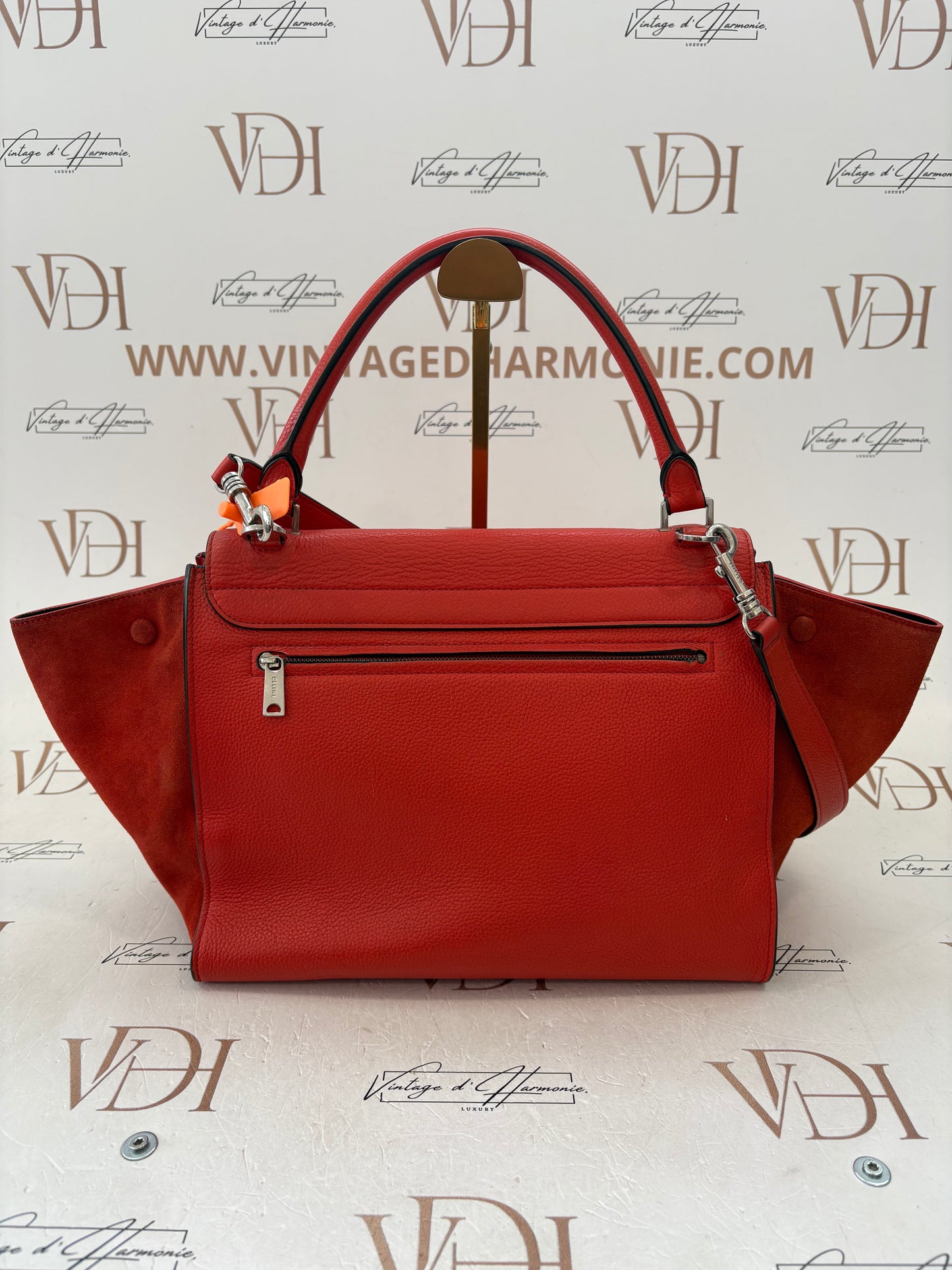 383831 - Céline Trapeze