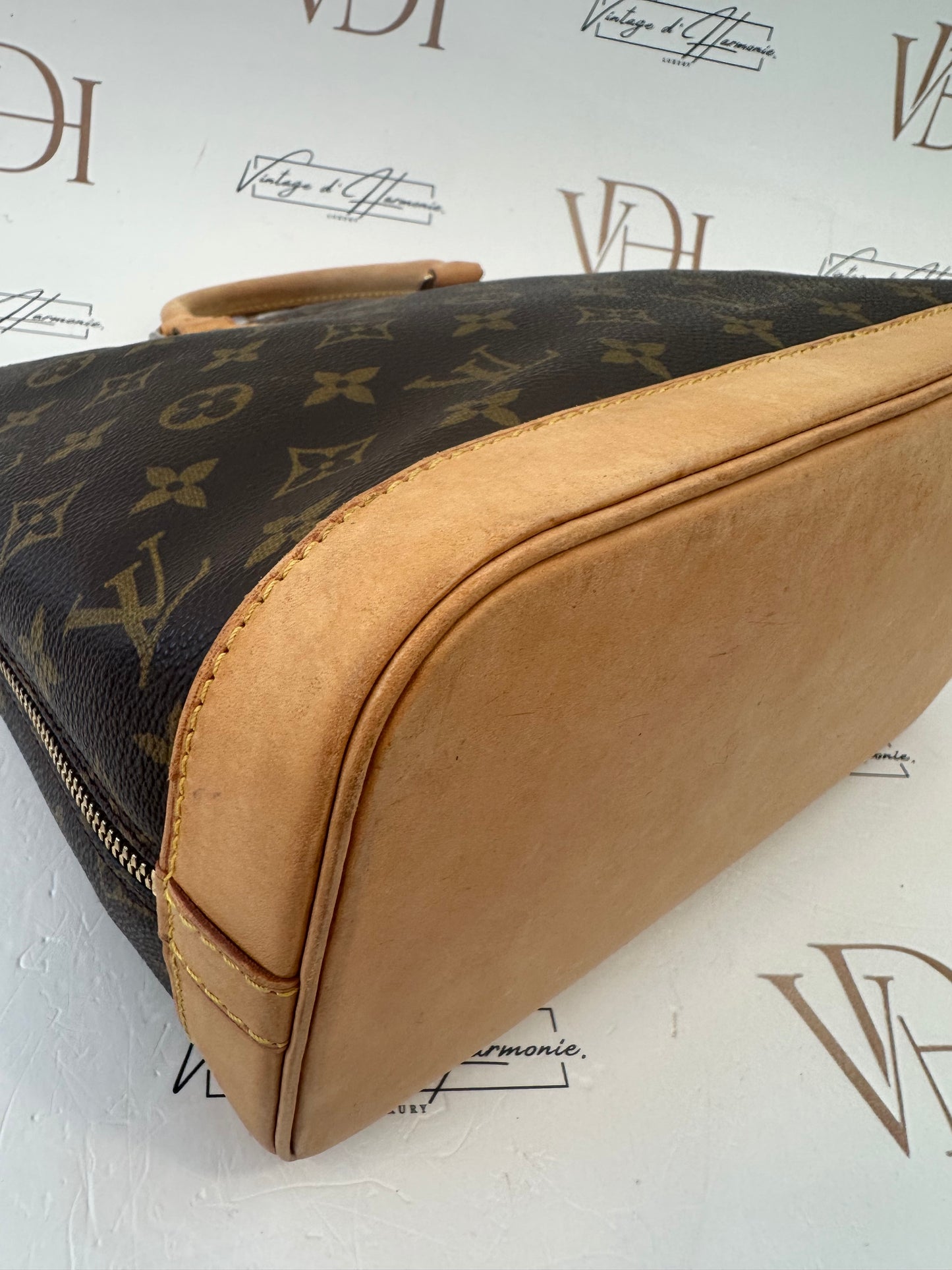 017815 - Louis Vuitton Alma