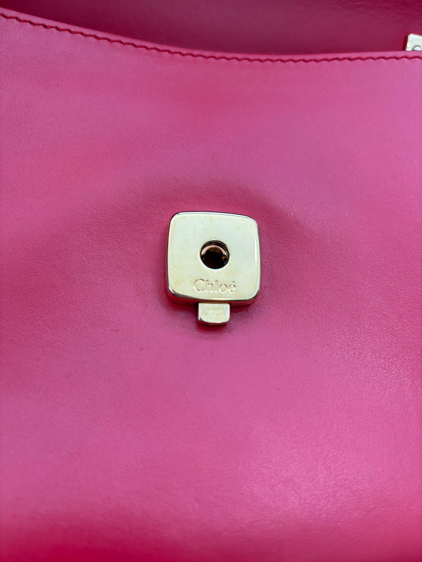 383290 - Chloé Chloé C