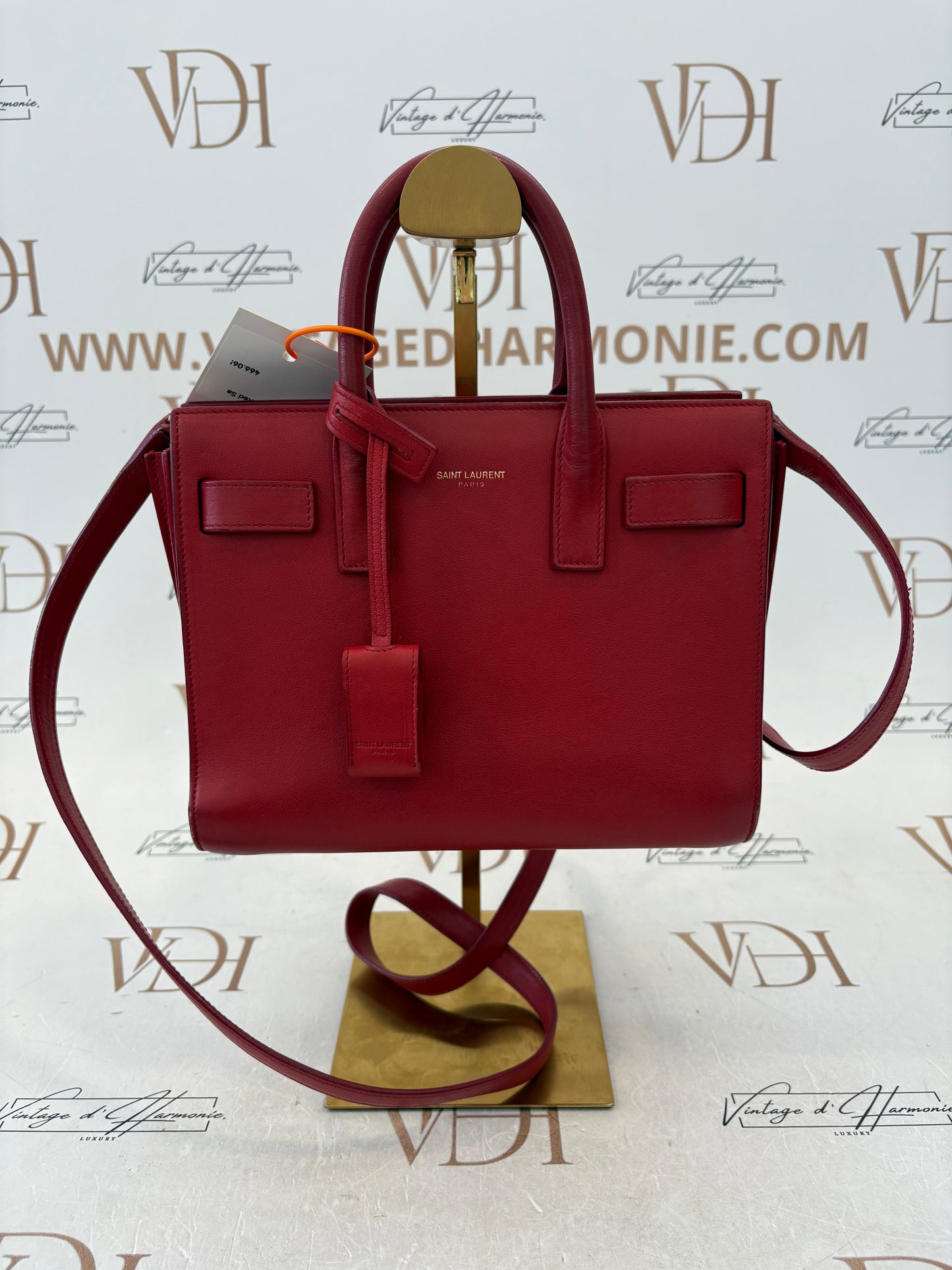 018999 - Saint Laurent Red Sac De Jour