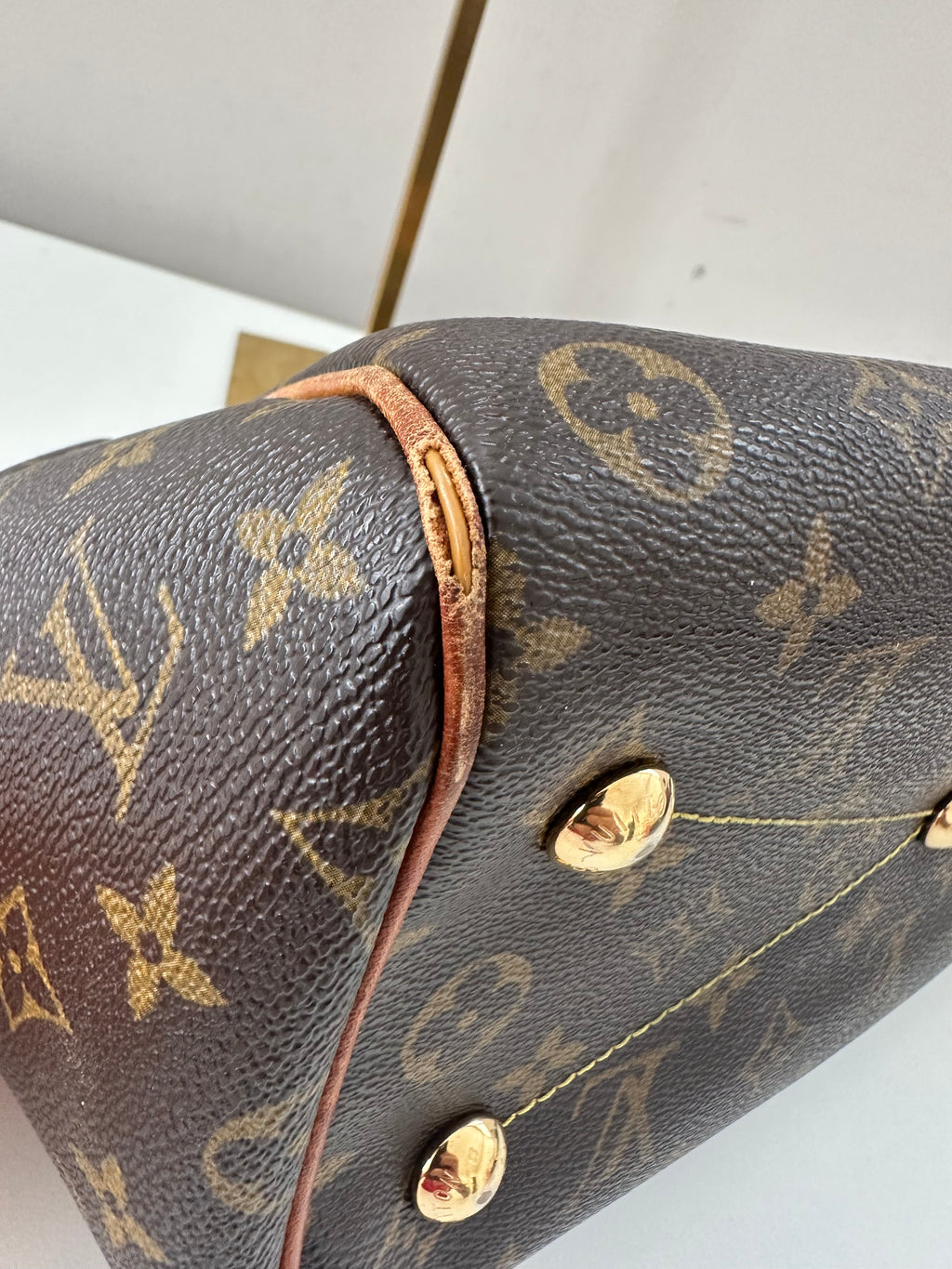 Louis Vuitton Tivoli PM