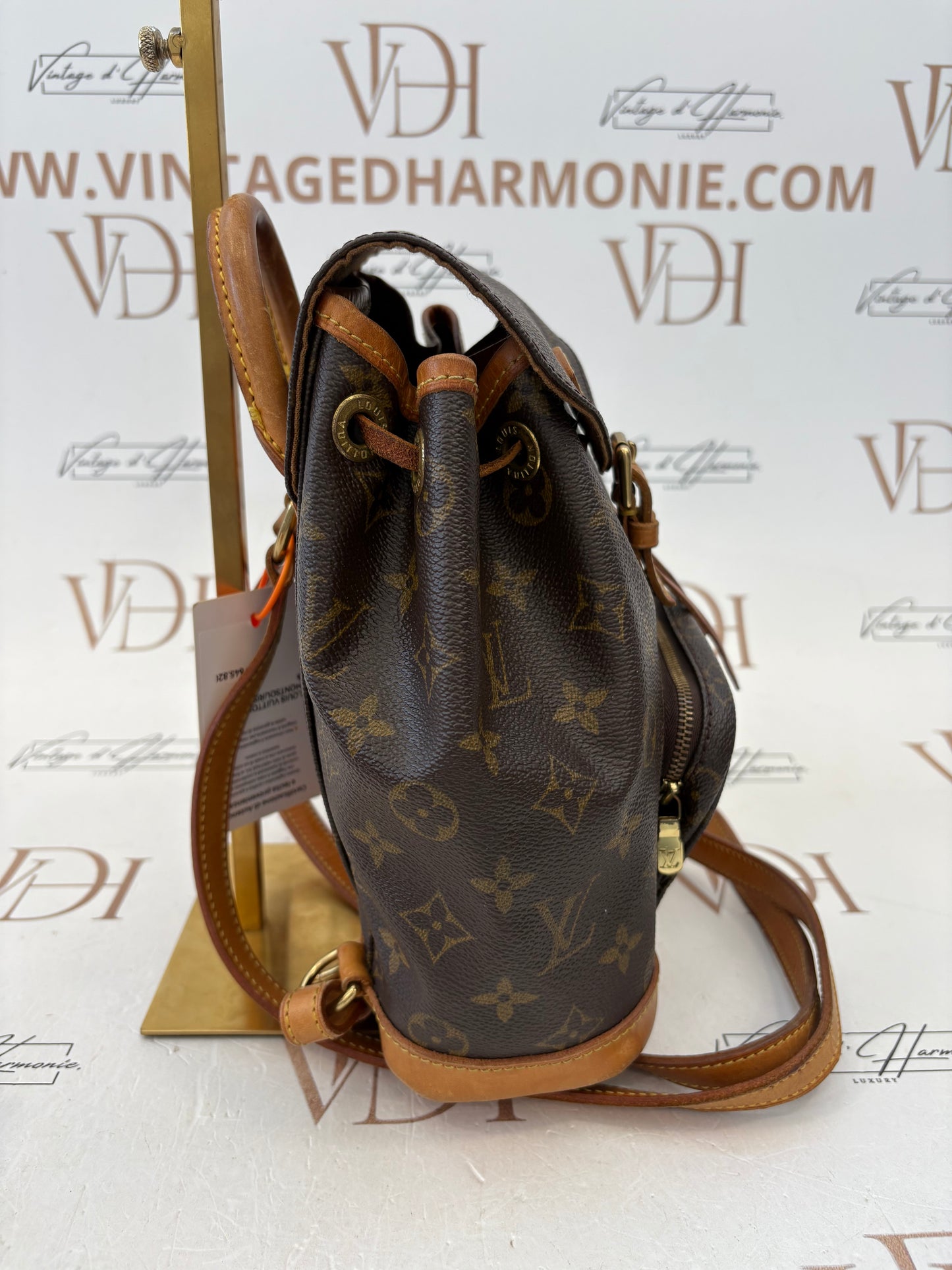 018858 - Louis Vuitton Mini Montsouris