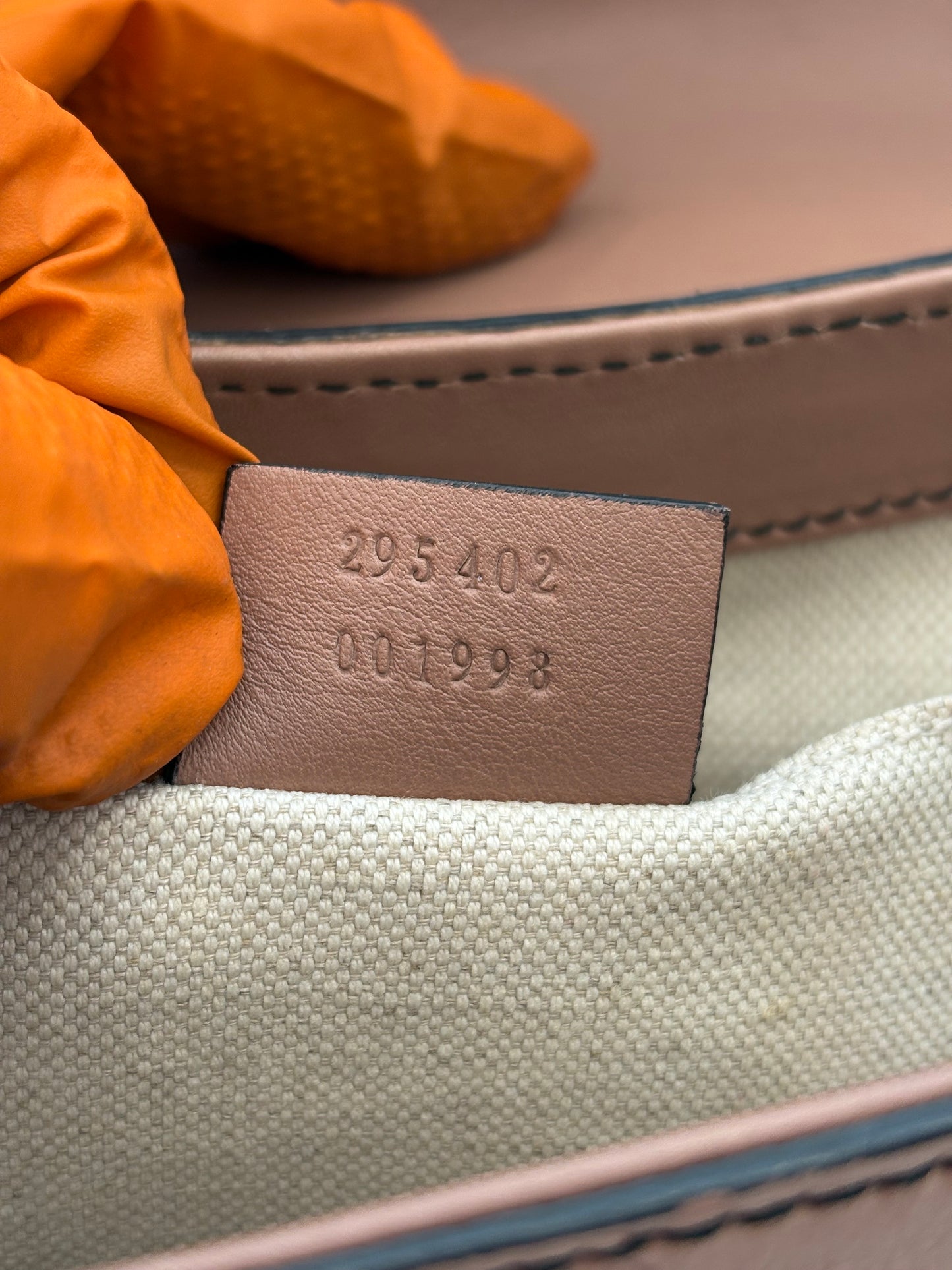 200929 - Gucci Emily