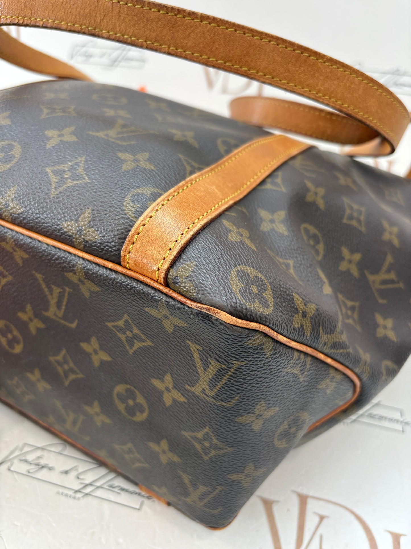 019008 - Louis Vuitton Sac Shopping
