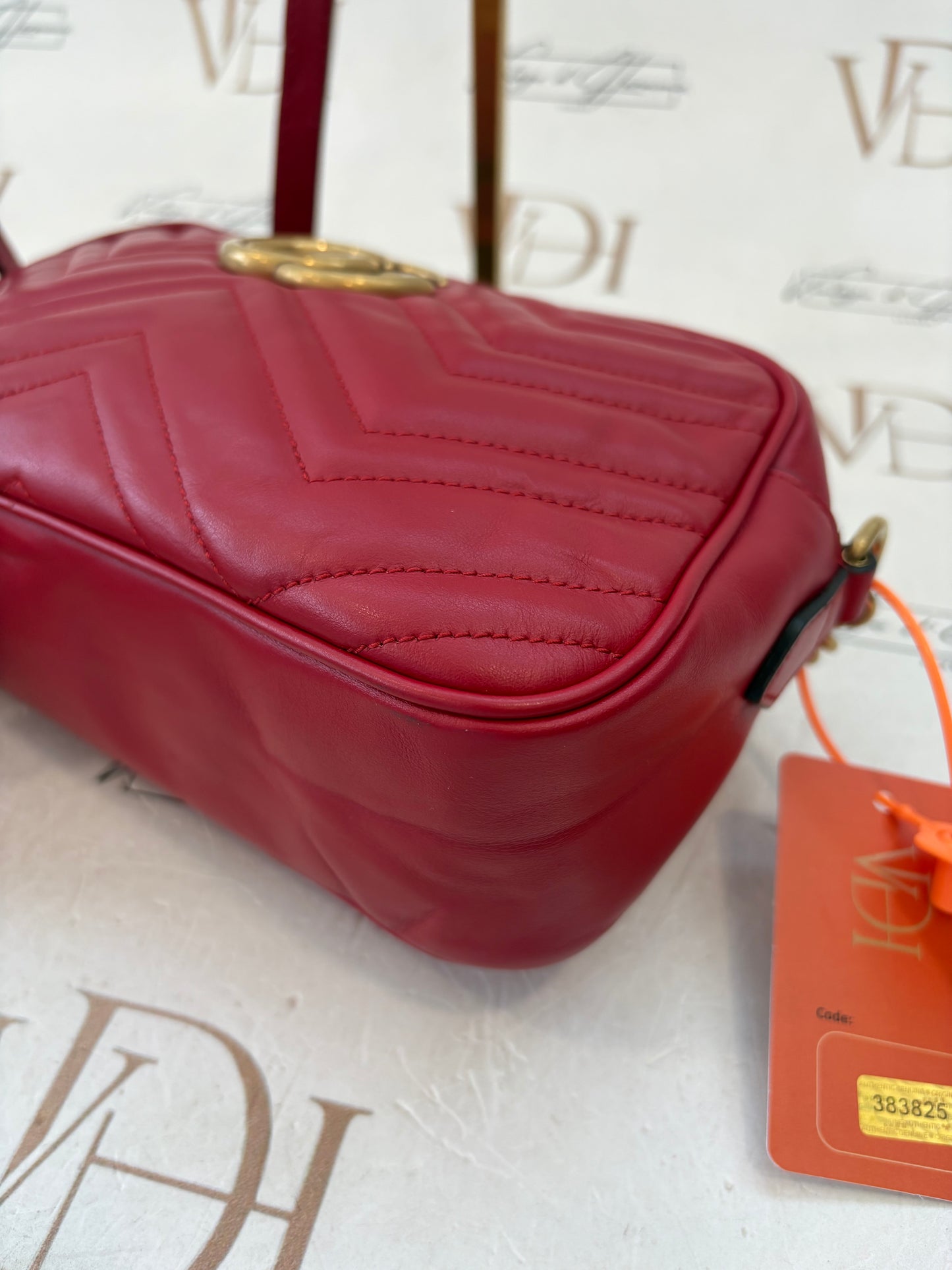 383825 - Gucci GG Marmont