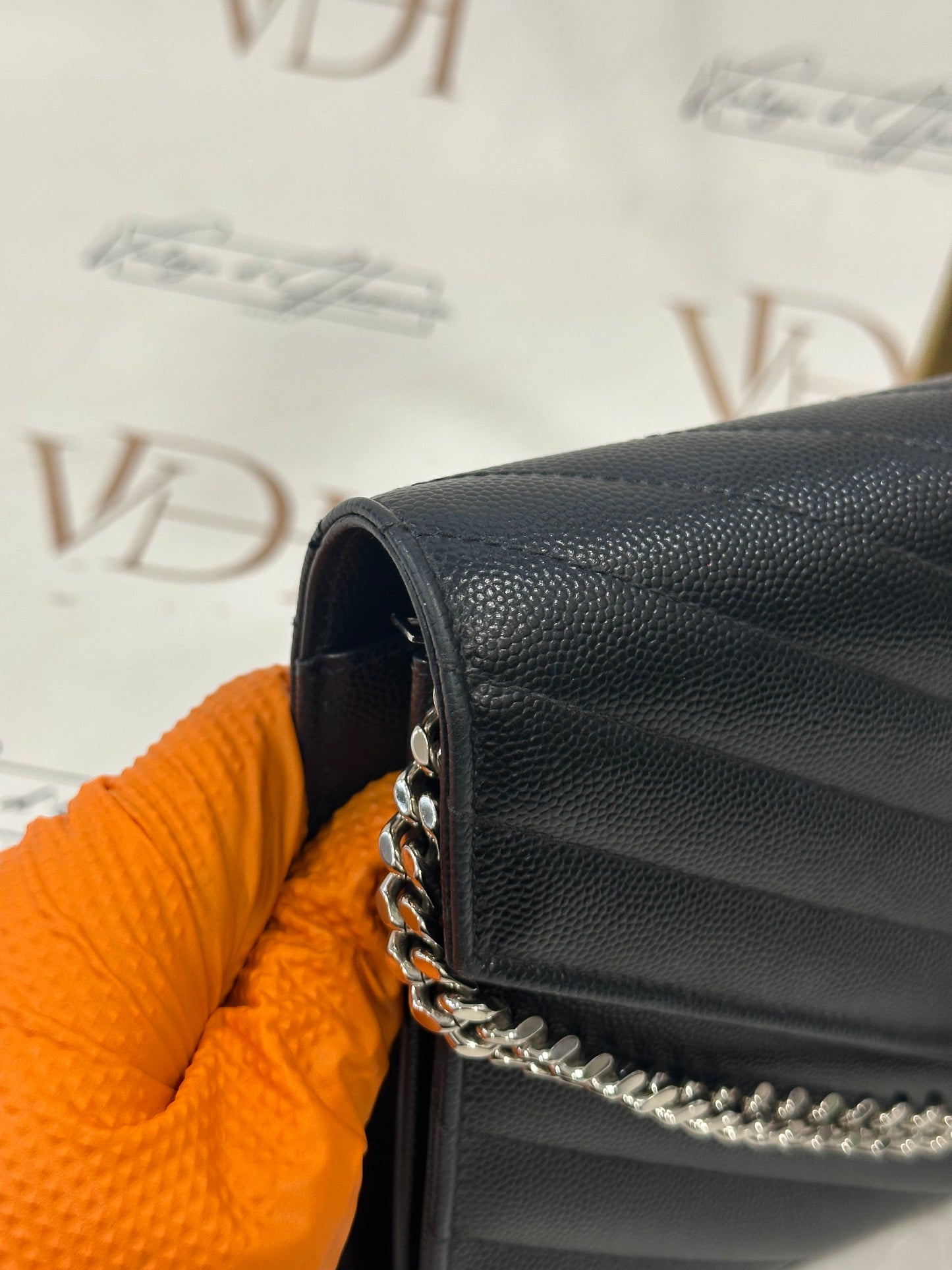 383402 - Saint Laurent Envelope