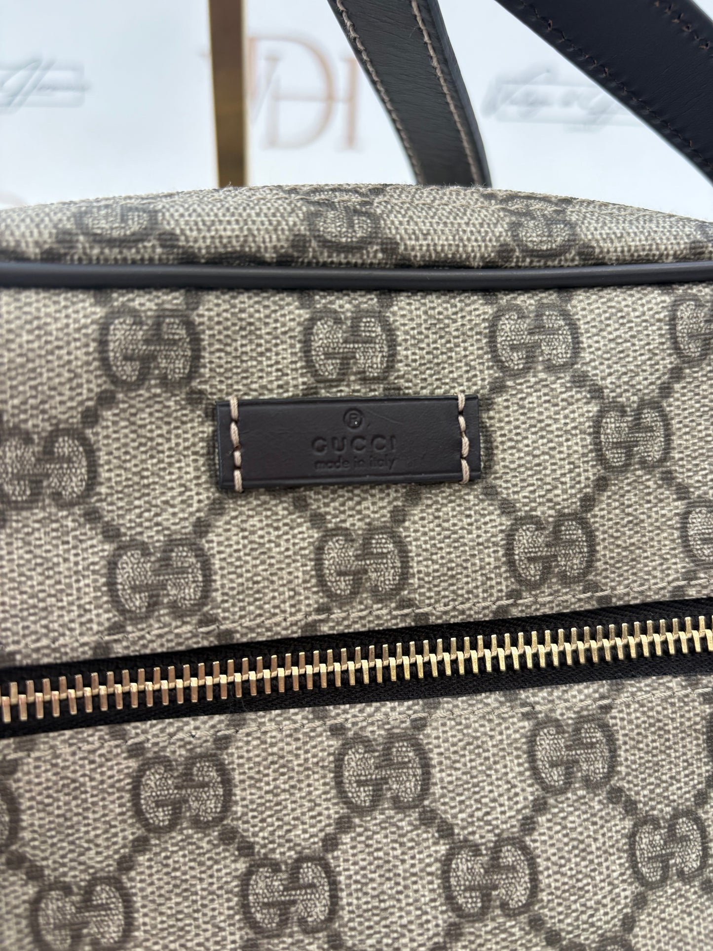 018878 - Gucci Beige PVC GG