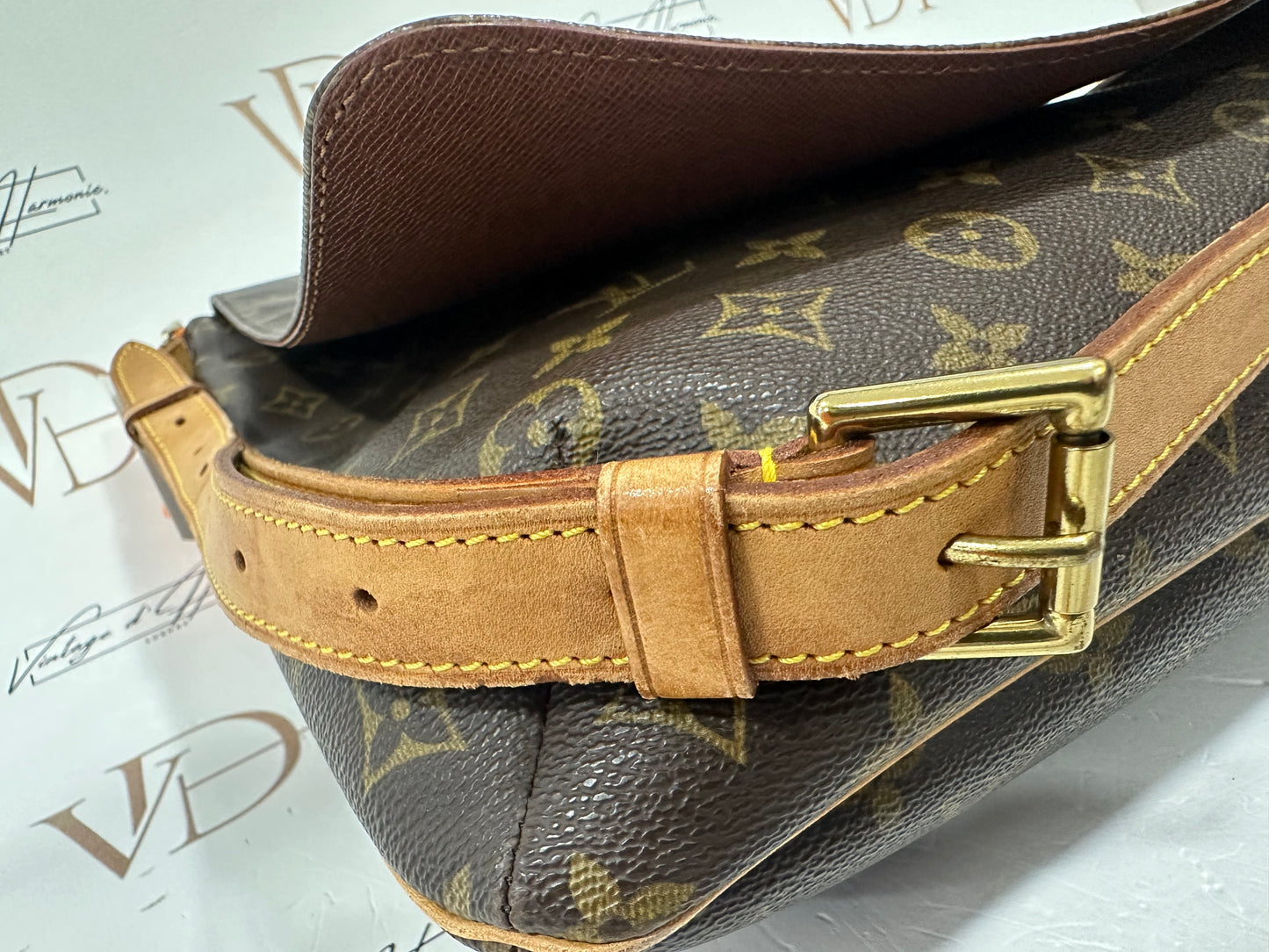 017796 - Louis Vuitton Musette