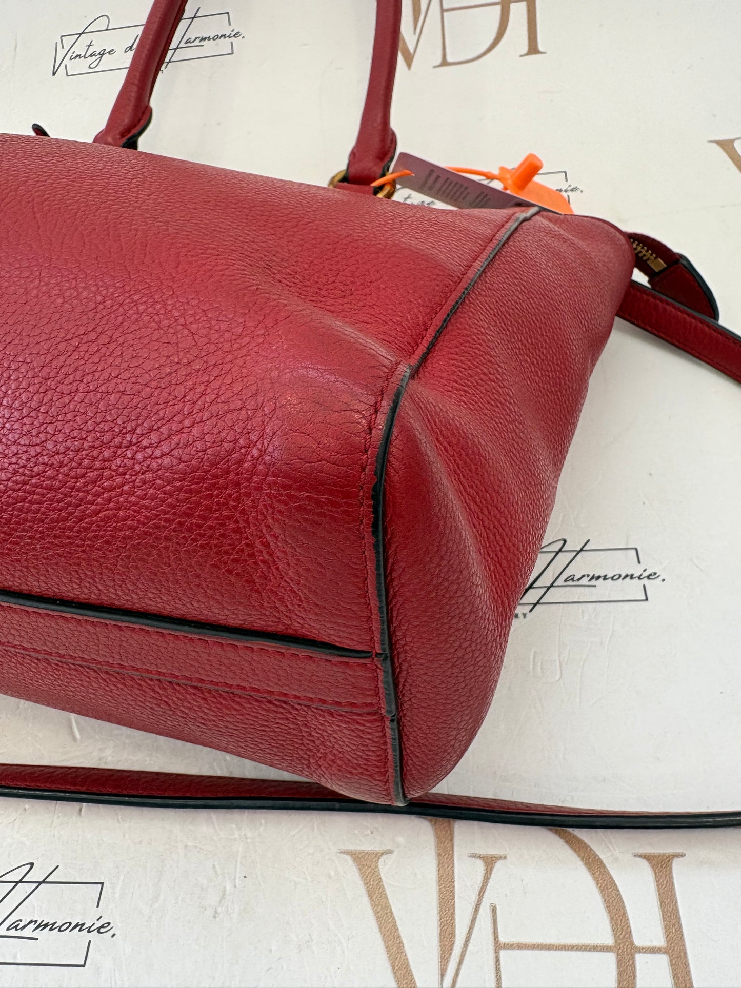 383157 - Prada