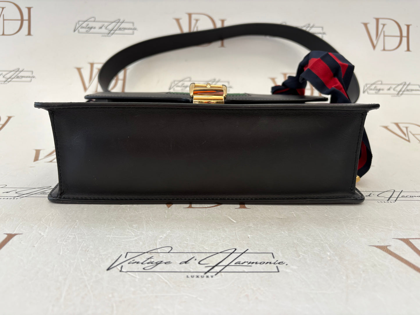 383199 - Gucci Sylvie