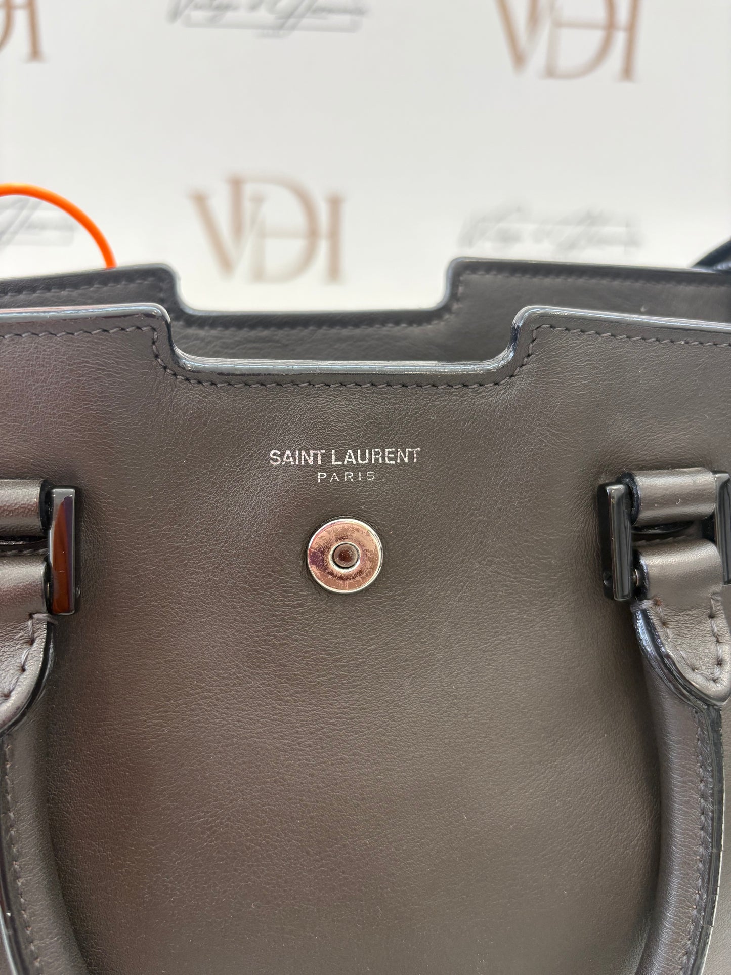 201086 - Saint Laurent Cabas