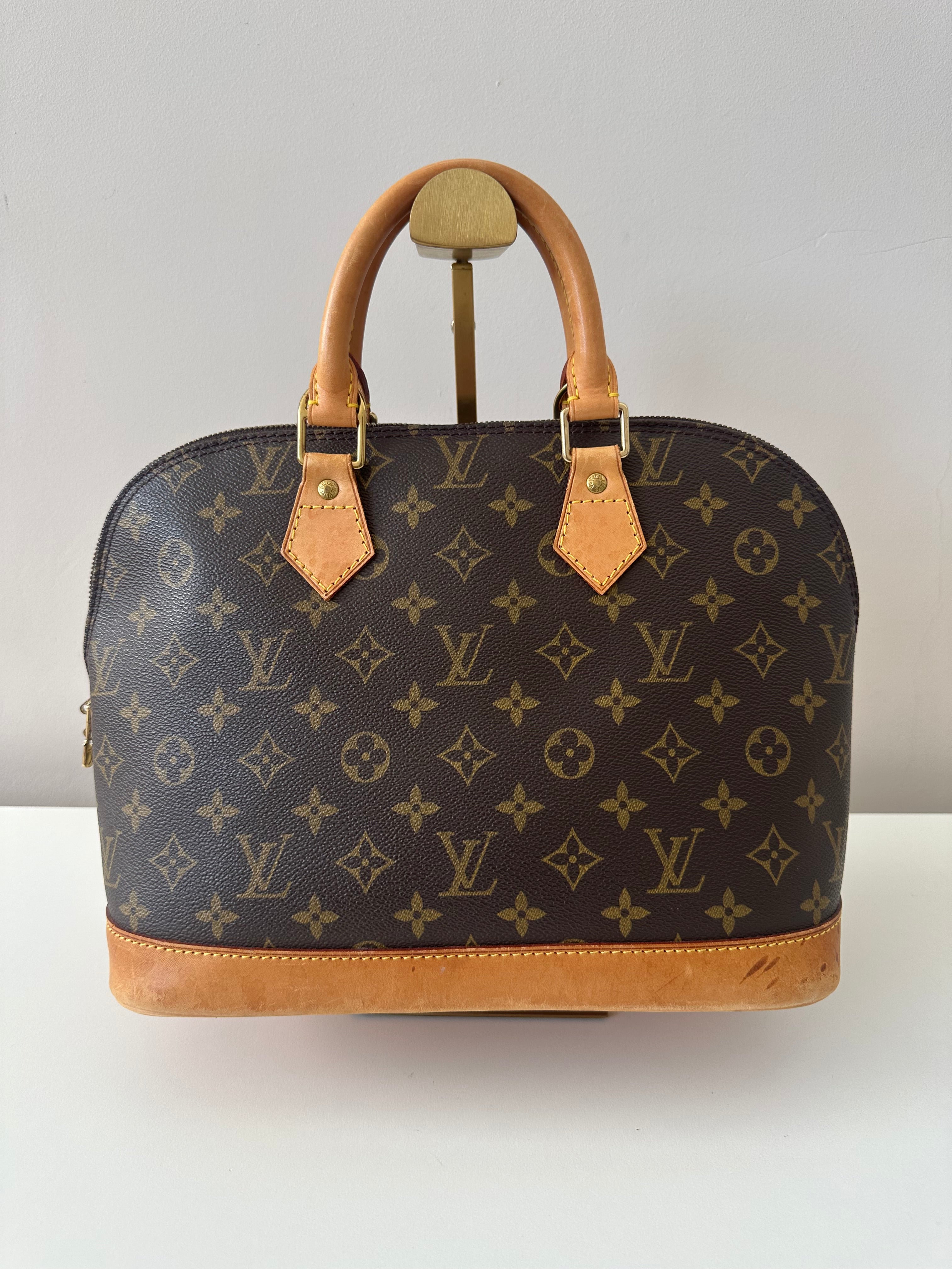 Louis Vuitton Alma