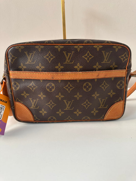 Louis Vuitton Trocadero 27