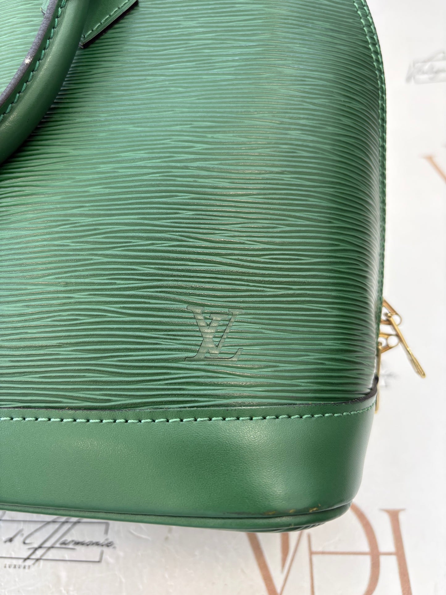 018575 - Louis Vuitton Green Epi Alma