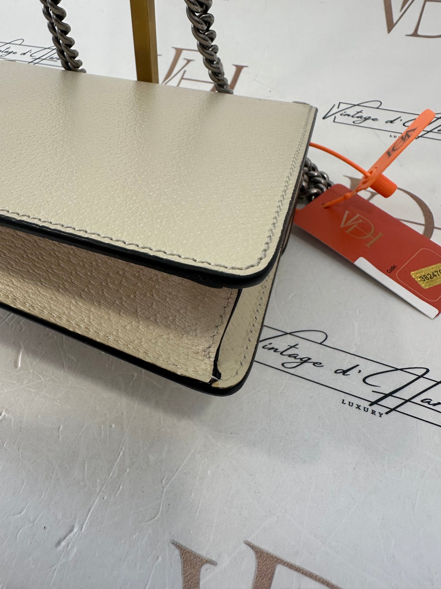382470 - Gucci Dionysus