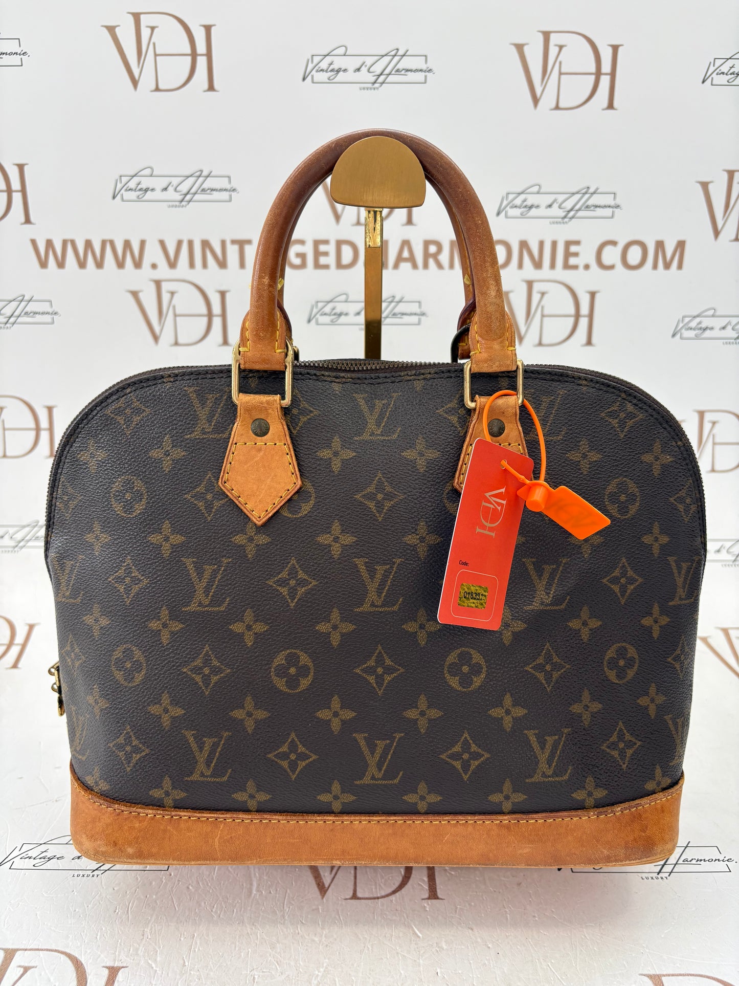 018331 - Louis Vuitton Alma
