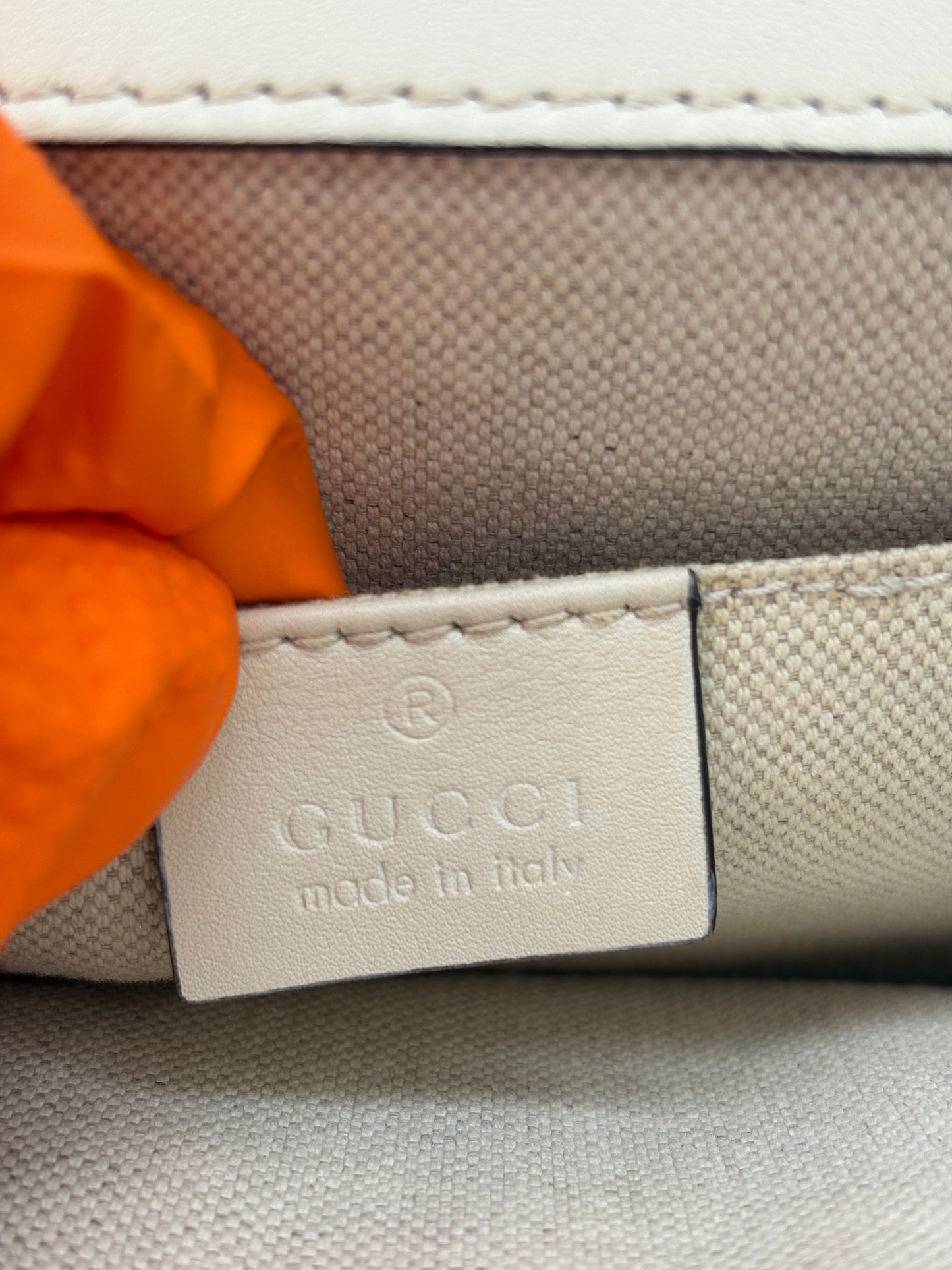 200813 - Gucci