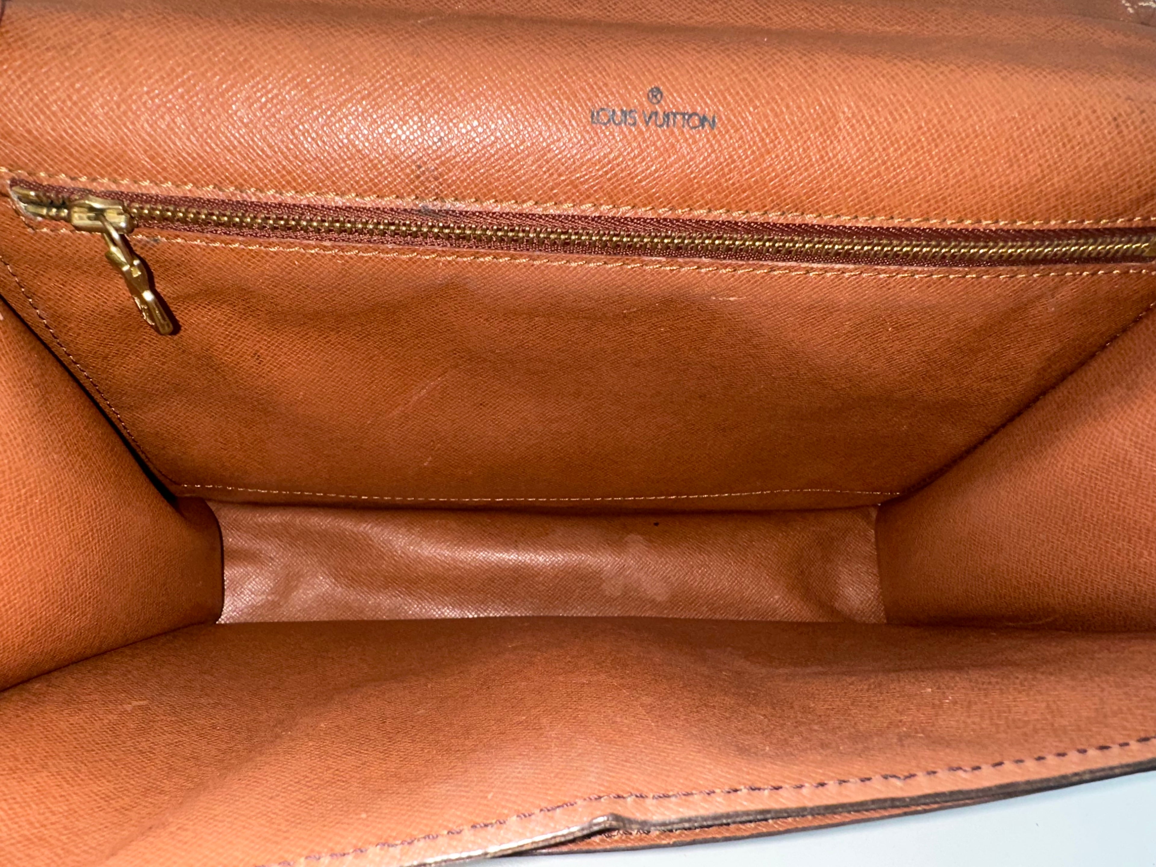 Louis Vuitton Monceau 28