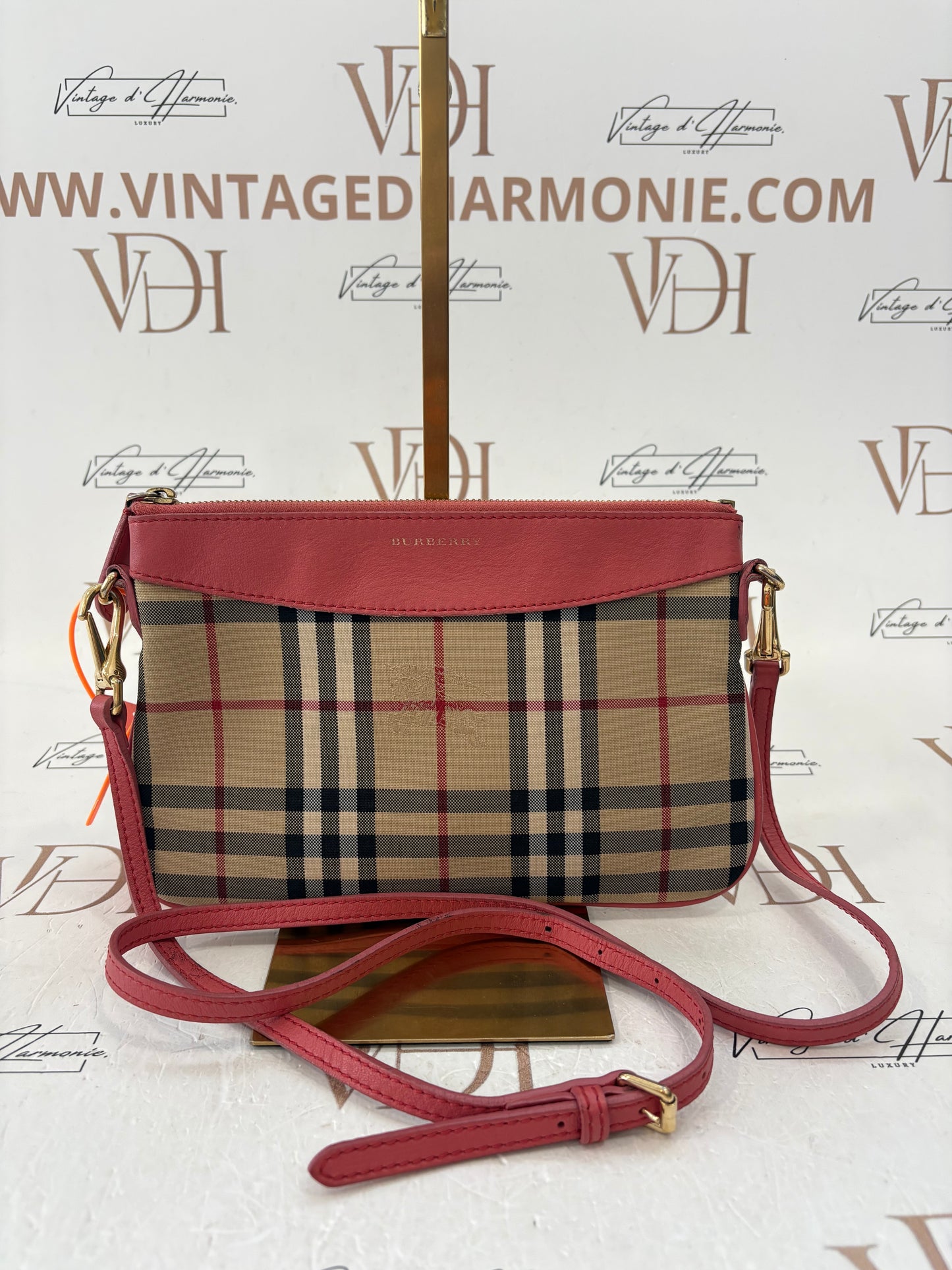 383972 - Burberry Bag