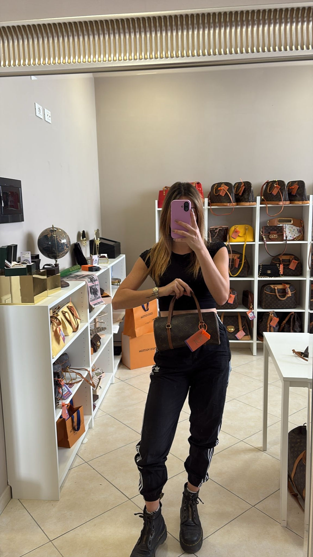 Louis Vuitton Papillon 26