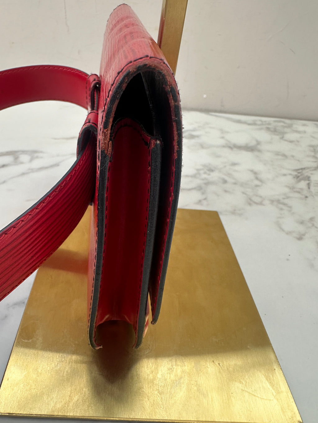 Louis Vuitton Epi pochette ceinture tilsit pouch