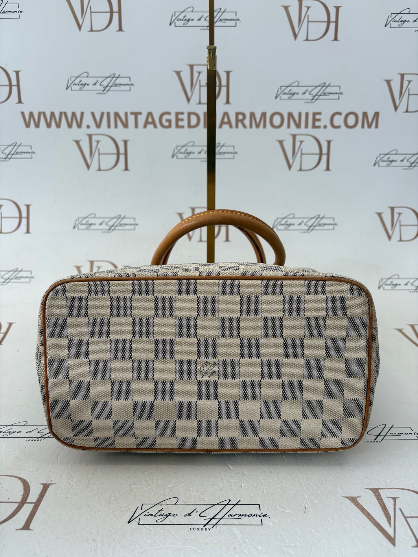 018140 - Louis Vuitton Saleya PM