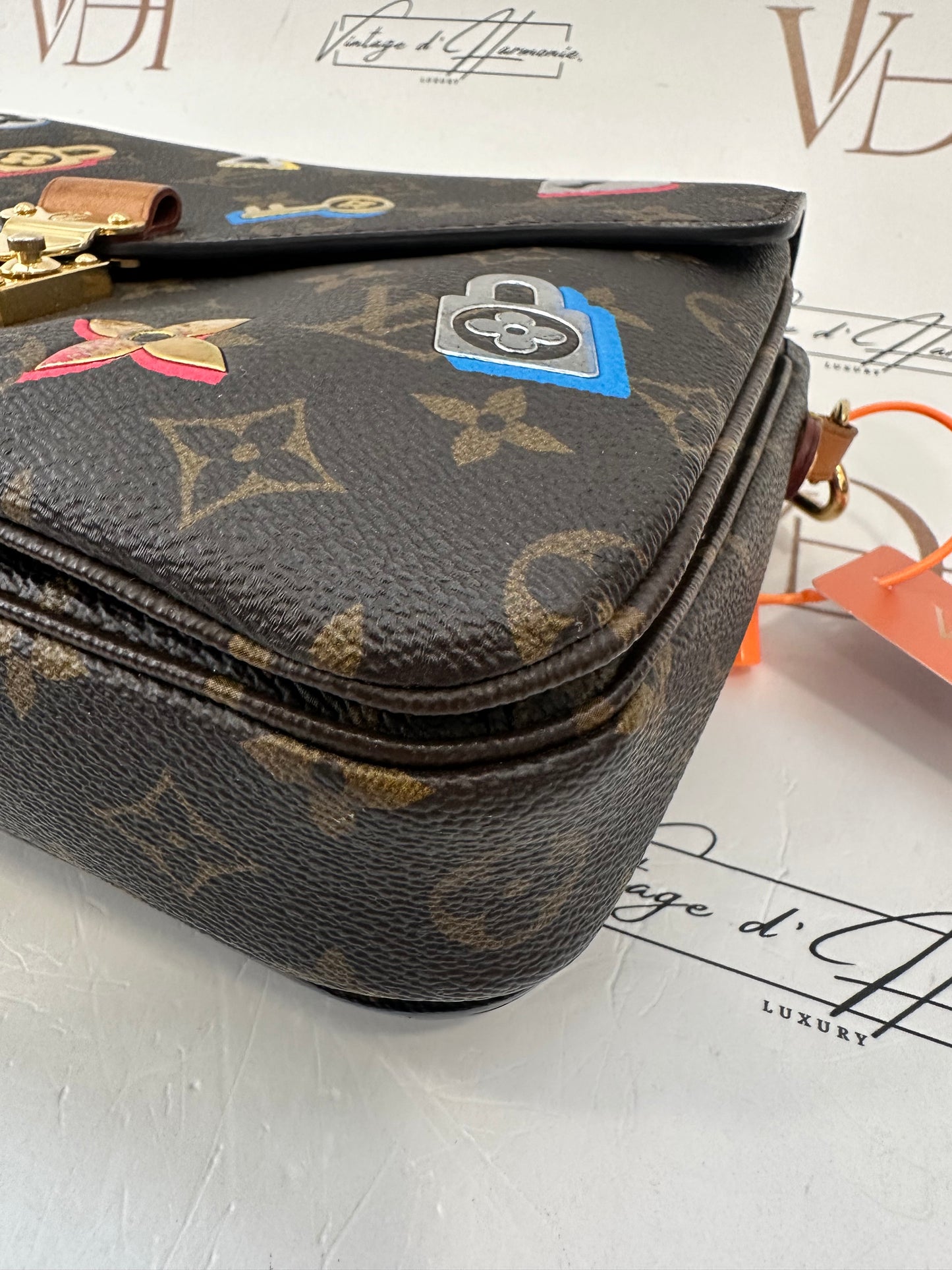 102593 - Louis Vuitton Metis