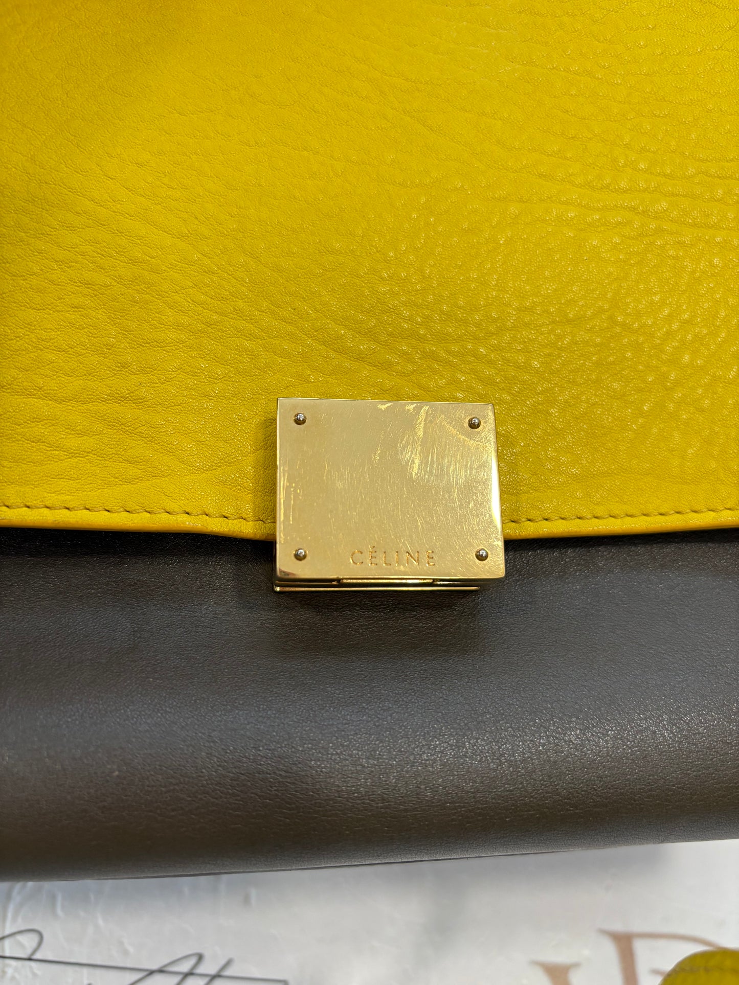 383728 - Céline Trapeze