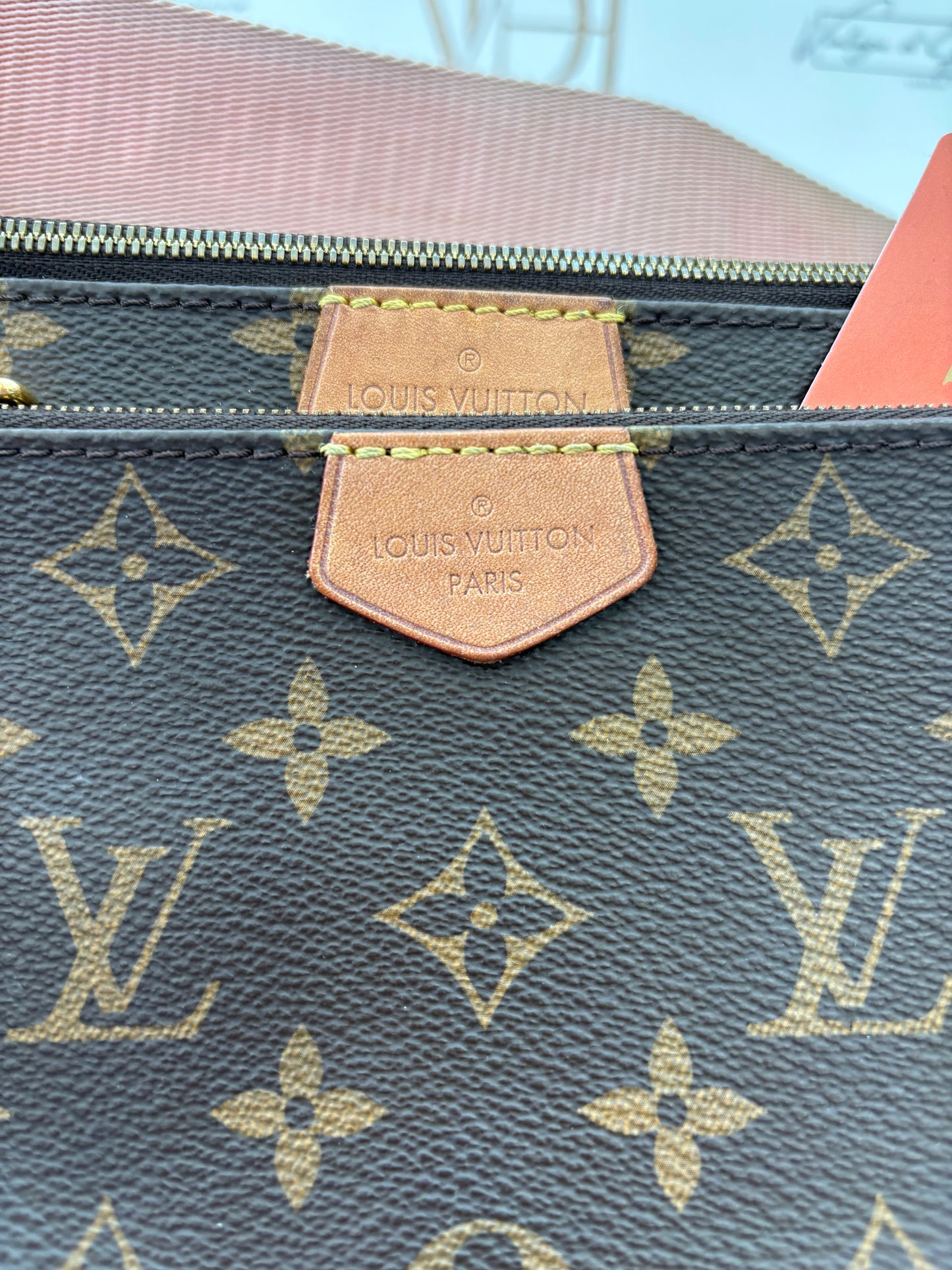 383355 - Louis Vuitton Multipochette