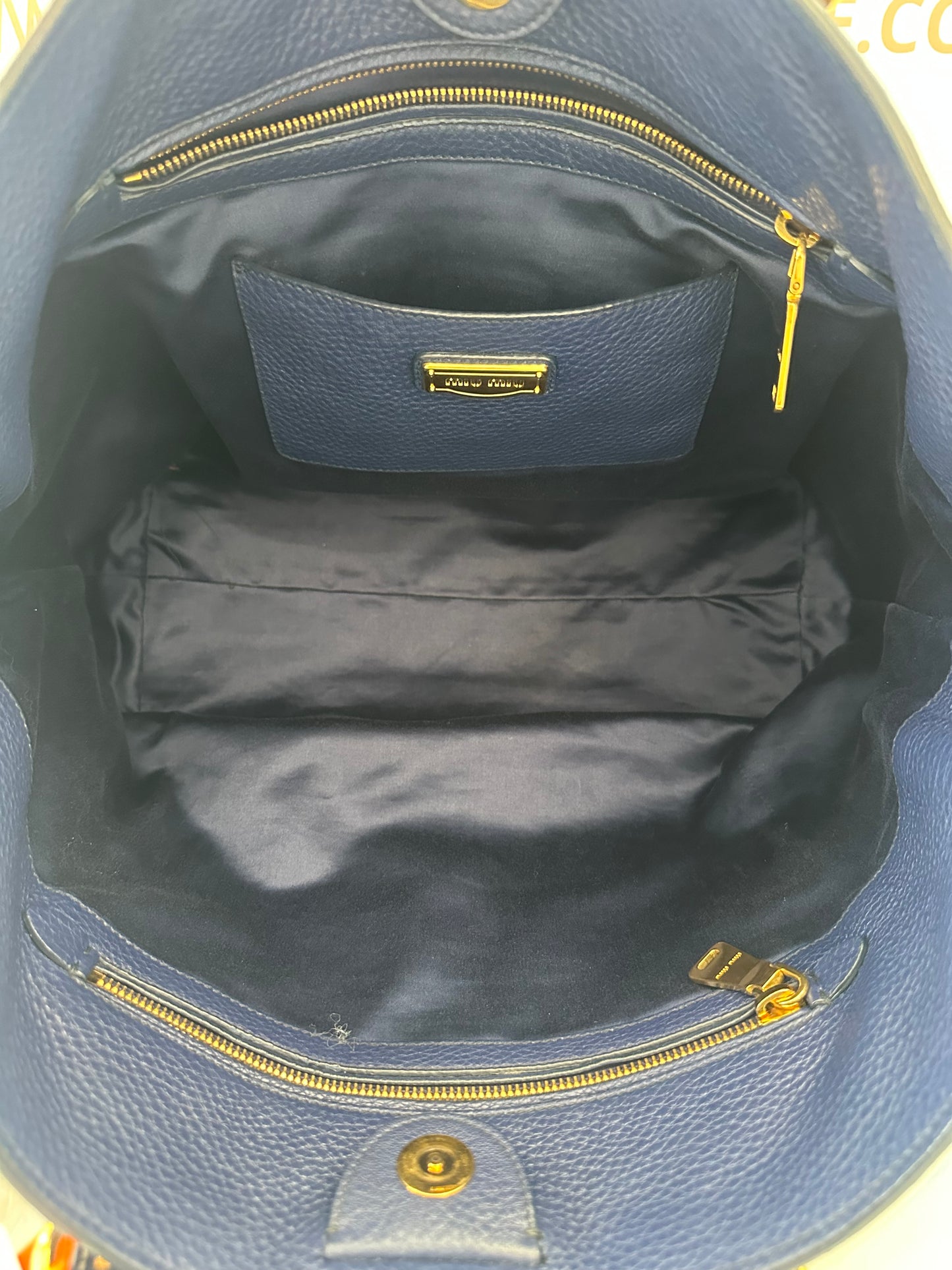 382927 - Miu Miu Tote