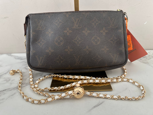Louis Vuitton Pochette