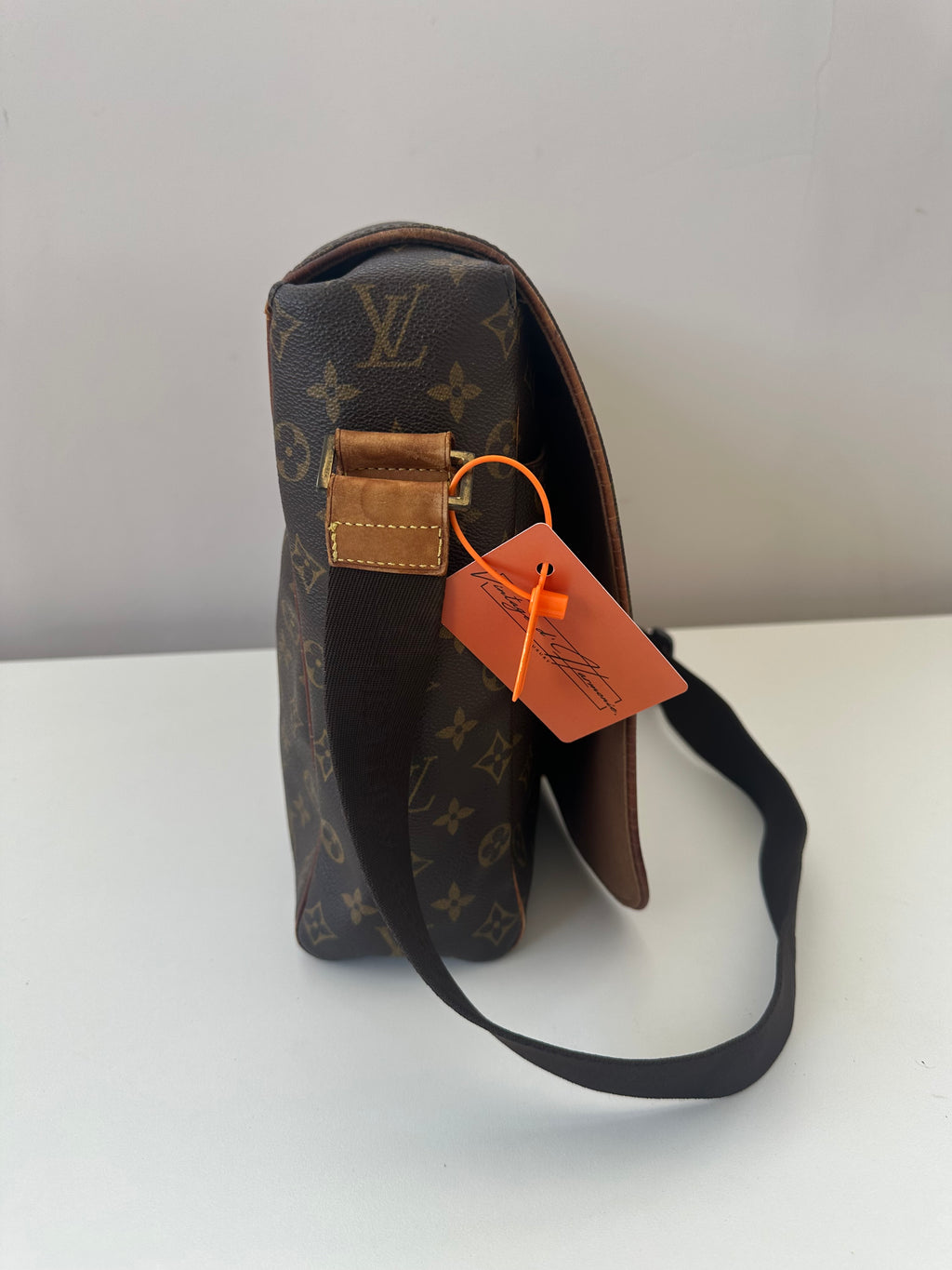 Louis Vuitton Abbesses