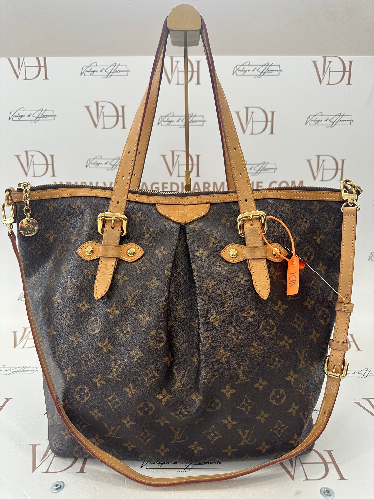 382679 - Louis Vuitton Palermo