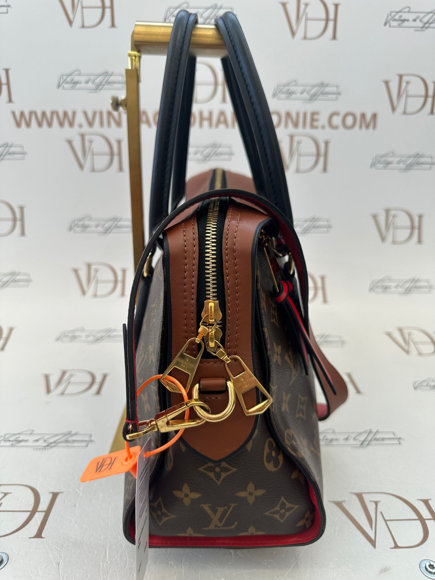382557 - Louis Vuitton Tuileries