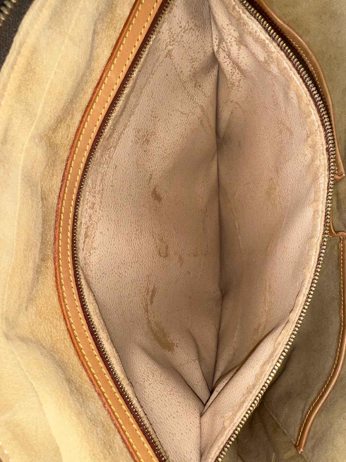 Louis Vuitton Porte Document Voyage