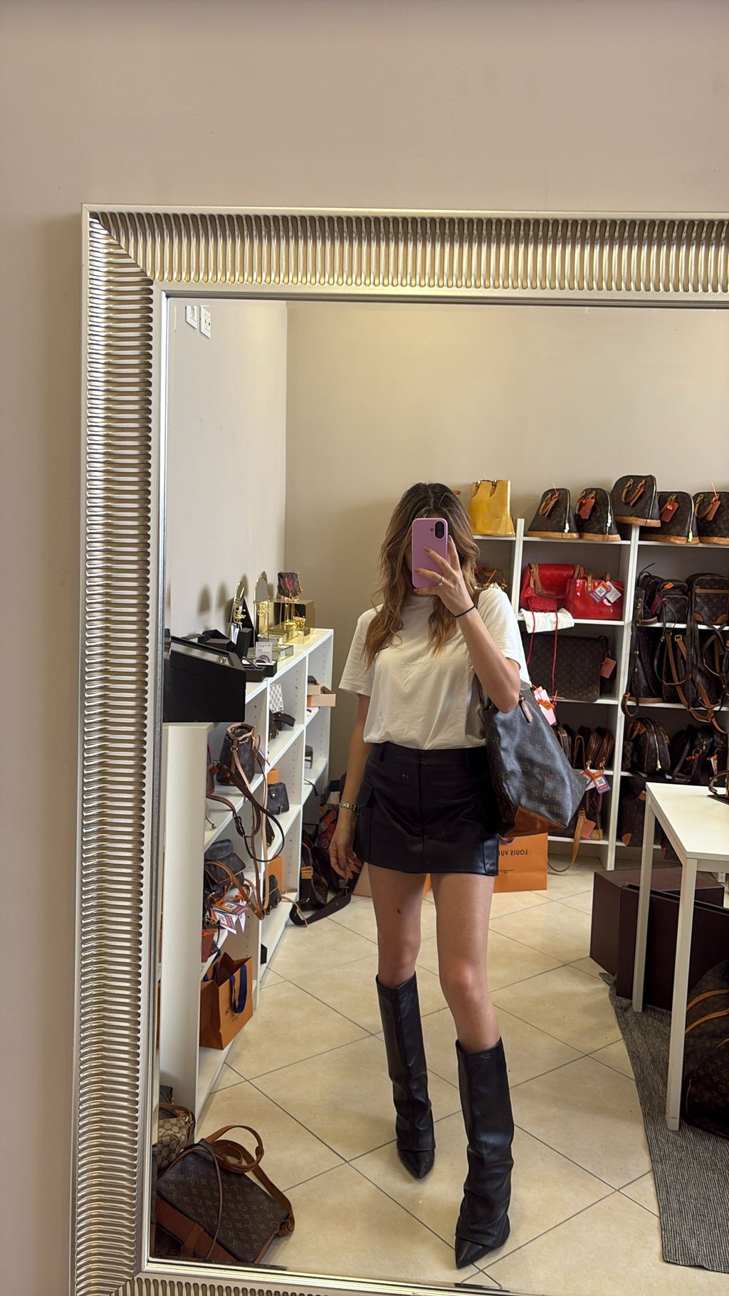 Louis Vuitton Cabas Mezzo