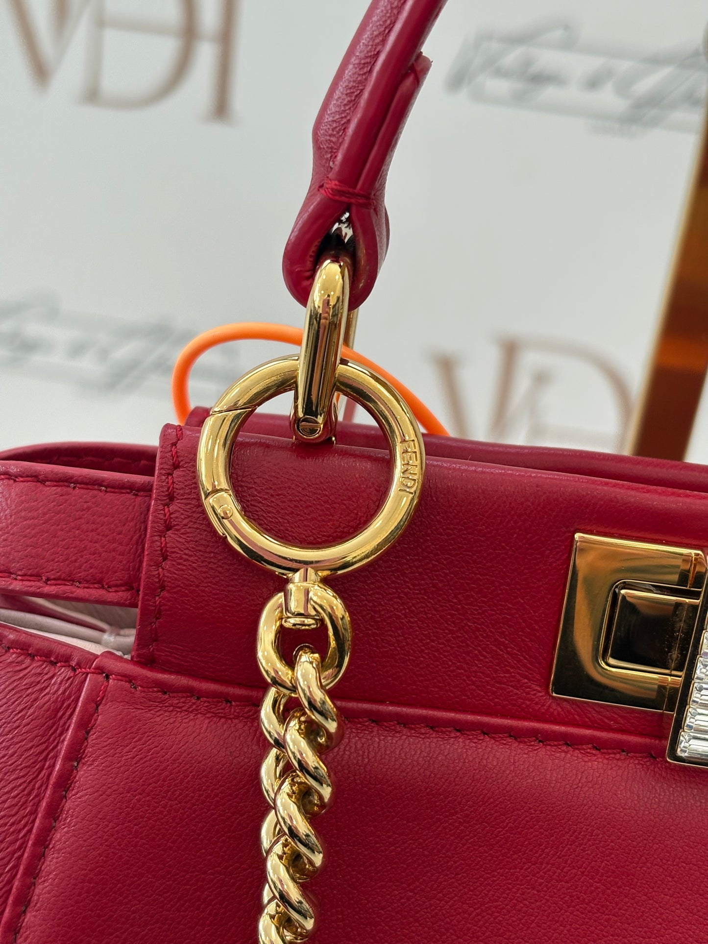 383955 - Fendi Peekaboo