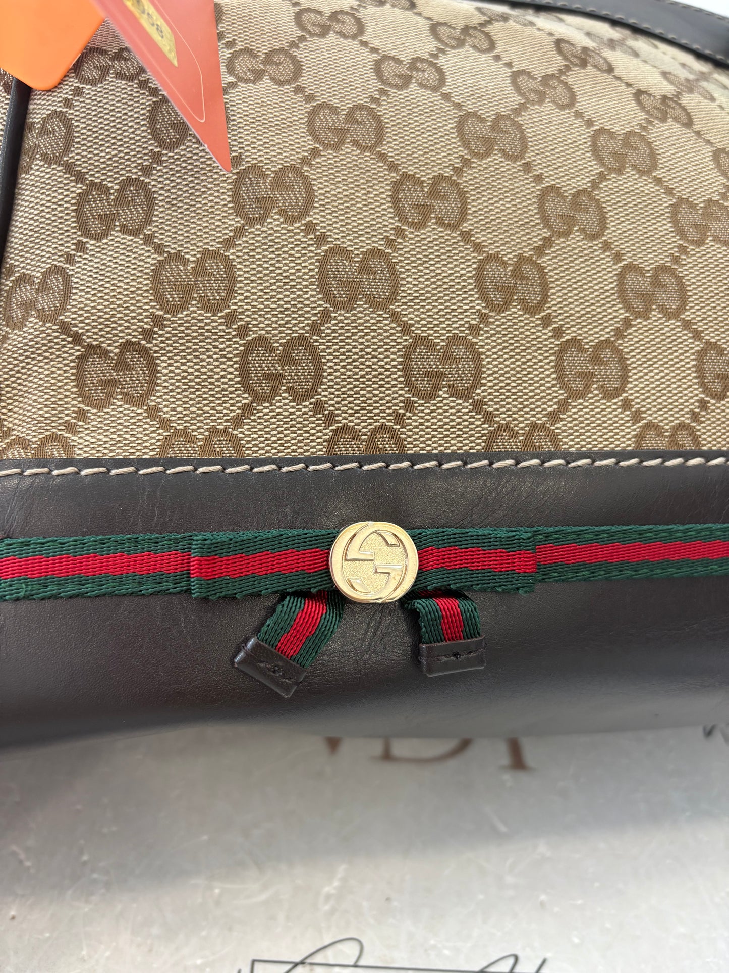 201058 - Gucci Mayfair