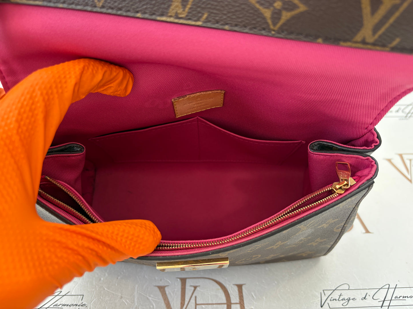 383491 - Louis Vuitton Cluny